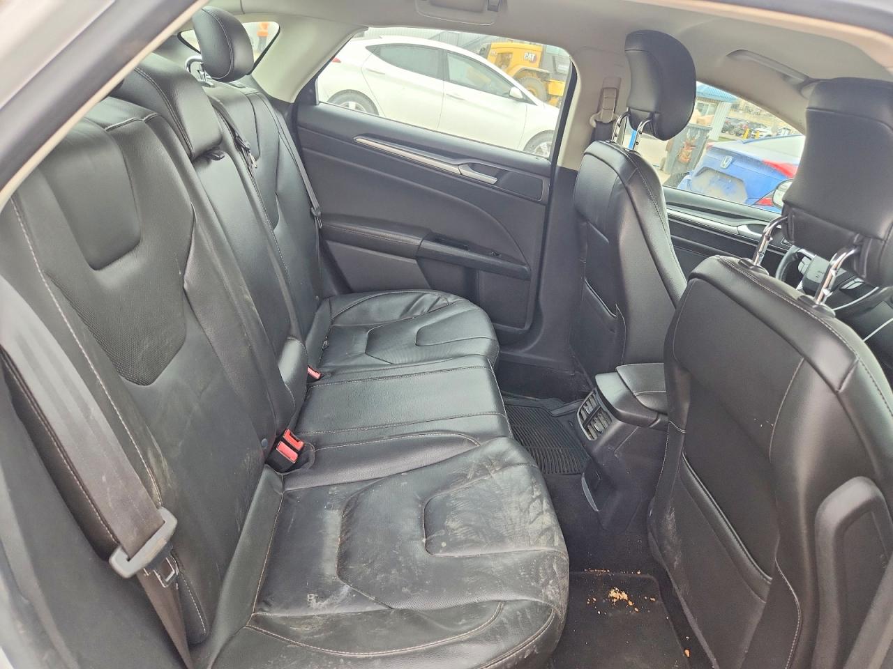 2013 Ford Fusion Titanium White vin: 3FA6P0D98DR196375