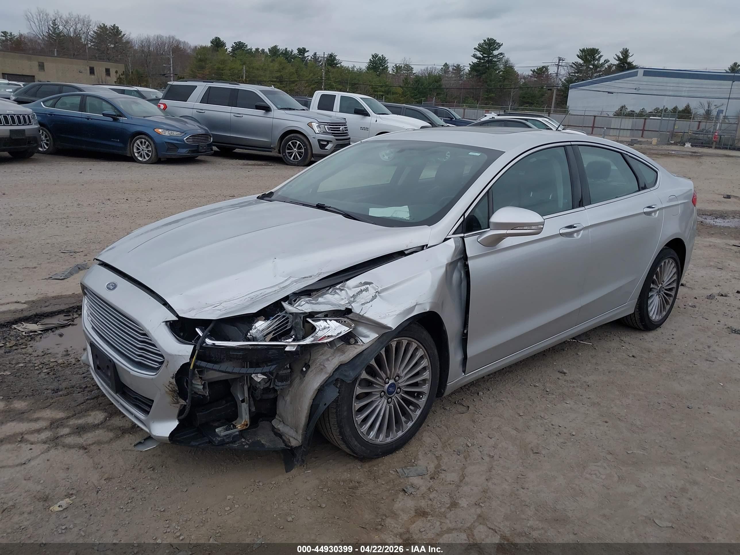 2014 Ford Fusion Titanium Серебряный vin: 3FA6P0D98ER106272