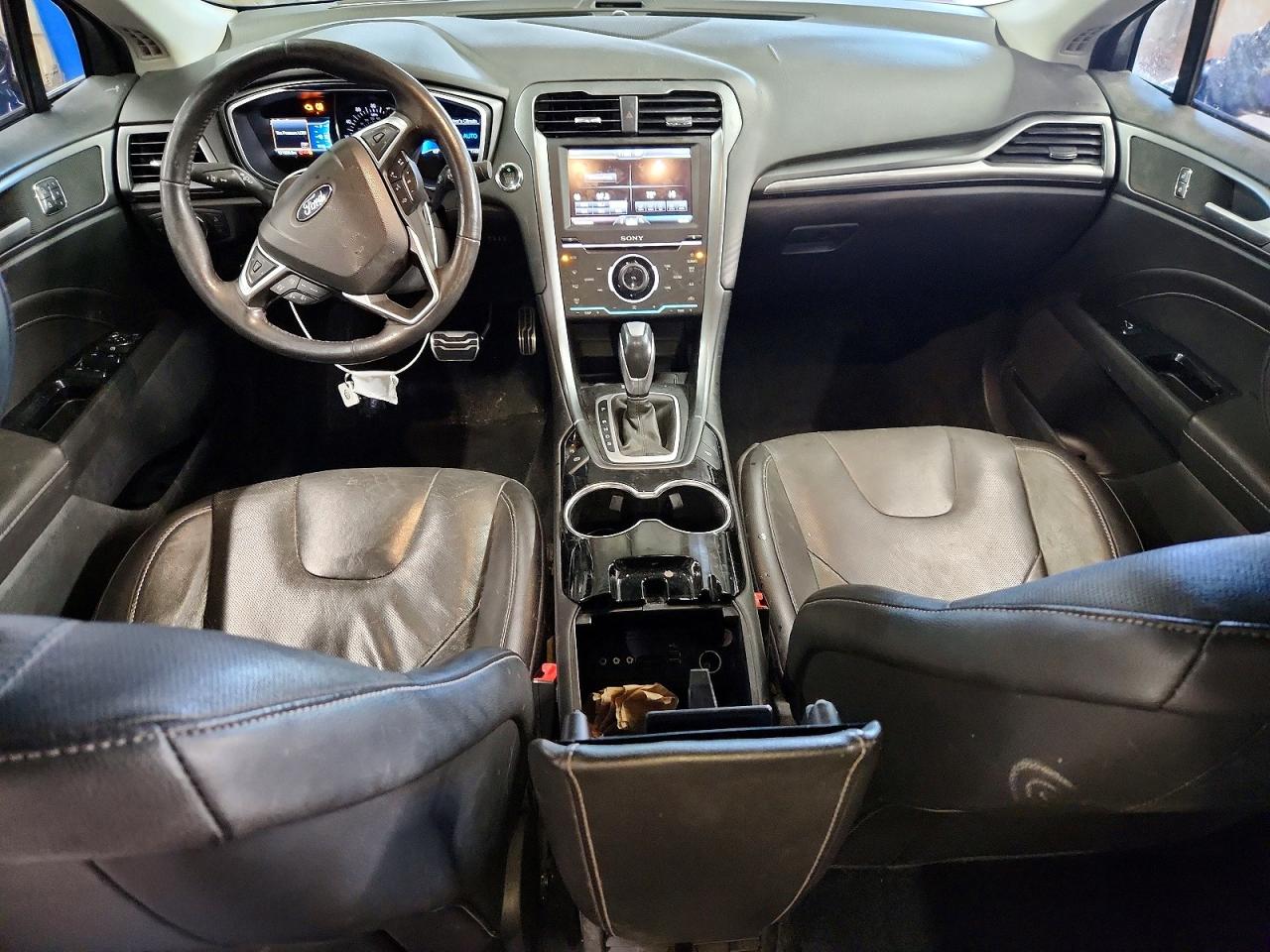 2015 Ford Fusion Titanium Синий vin: 3FA6P0D98FR154226