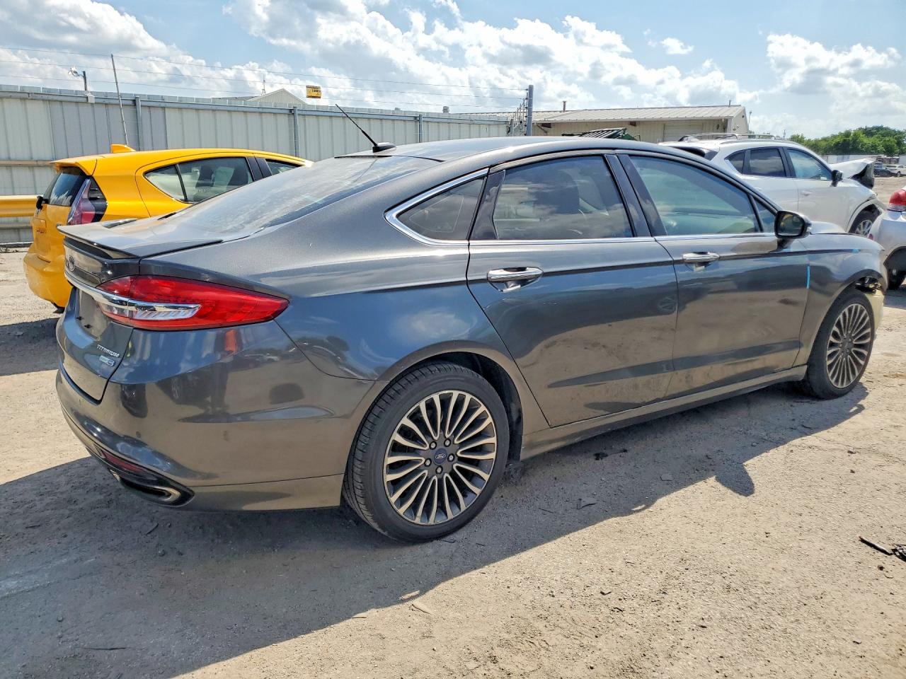 2018 Ford Fusion Titanium/platinum Gray vin: 3FA6P0D98JR246929