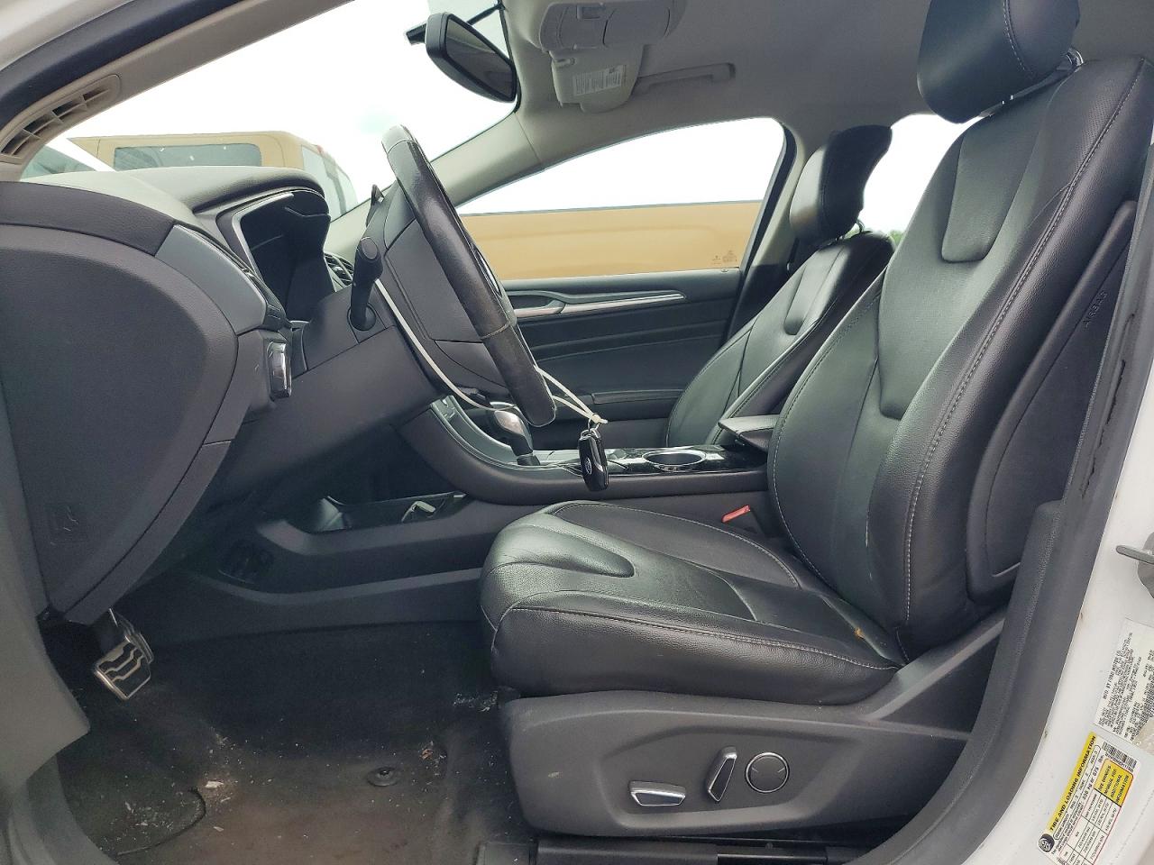 2014 Ford Fusion Titanium White vin: 3FA6P0D99ER117846