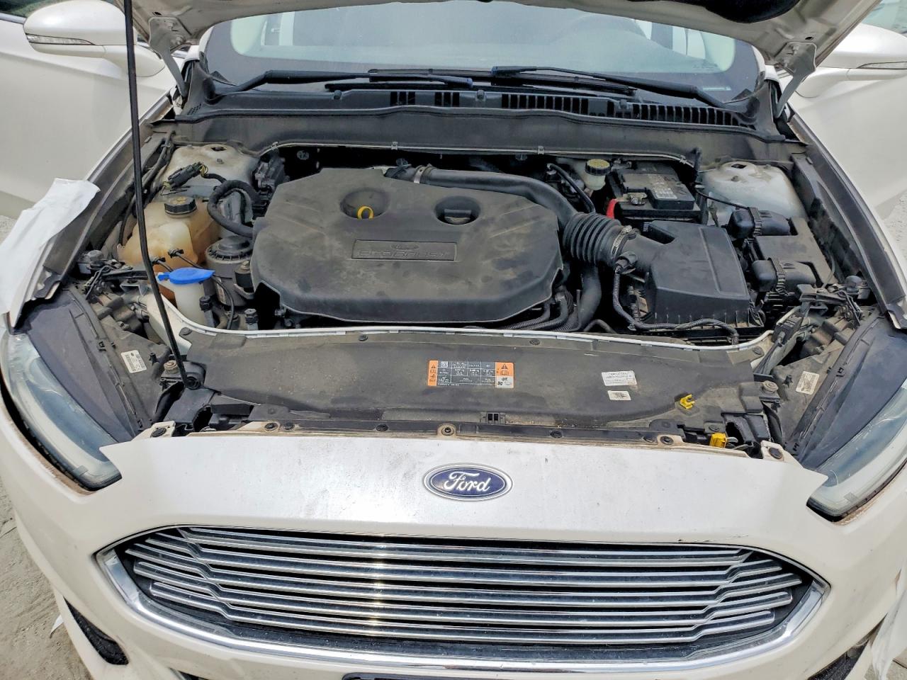 2014 Ford Fusion Titanium White vin: 3FA6P0D99ER167078