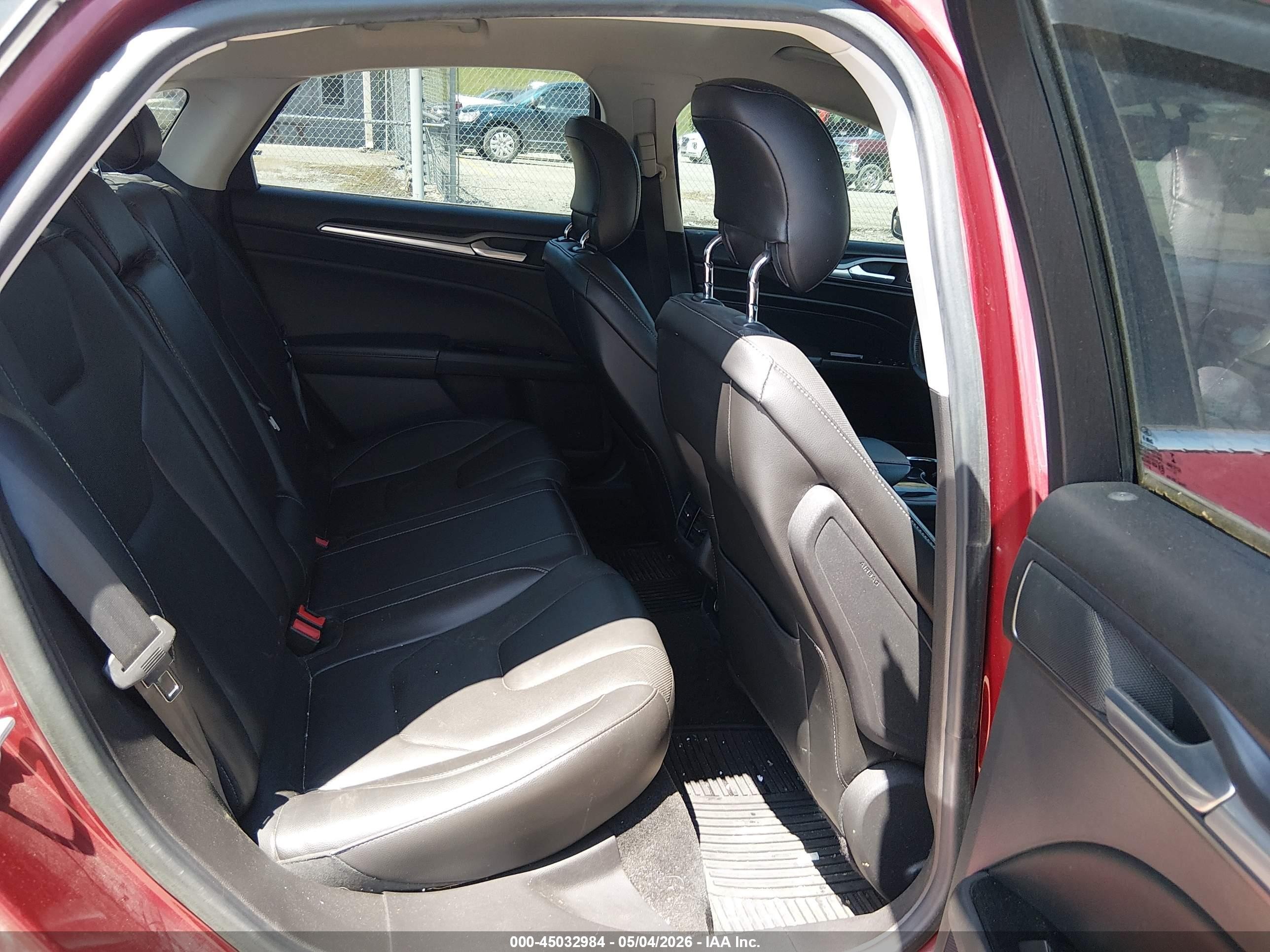 2015 Ford Fusion Titanium Red vin: 3FA6P0D99FR135605