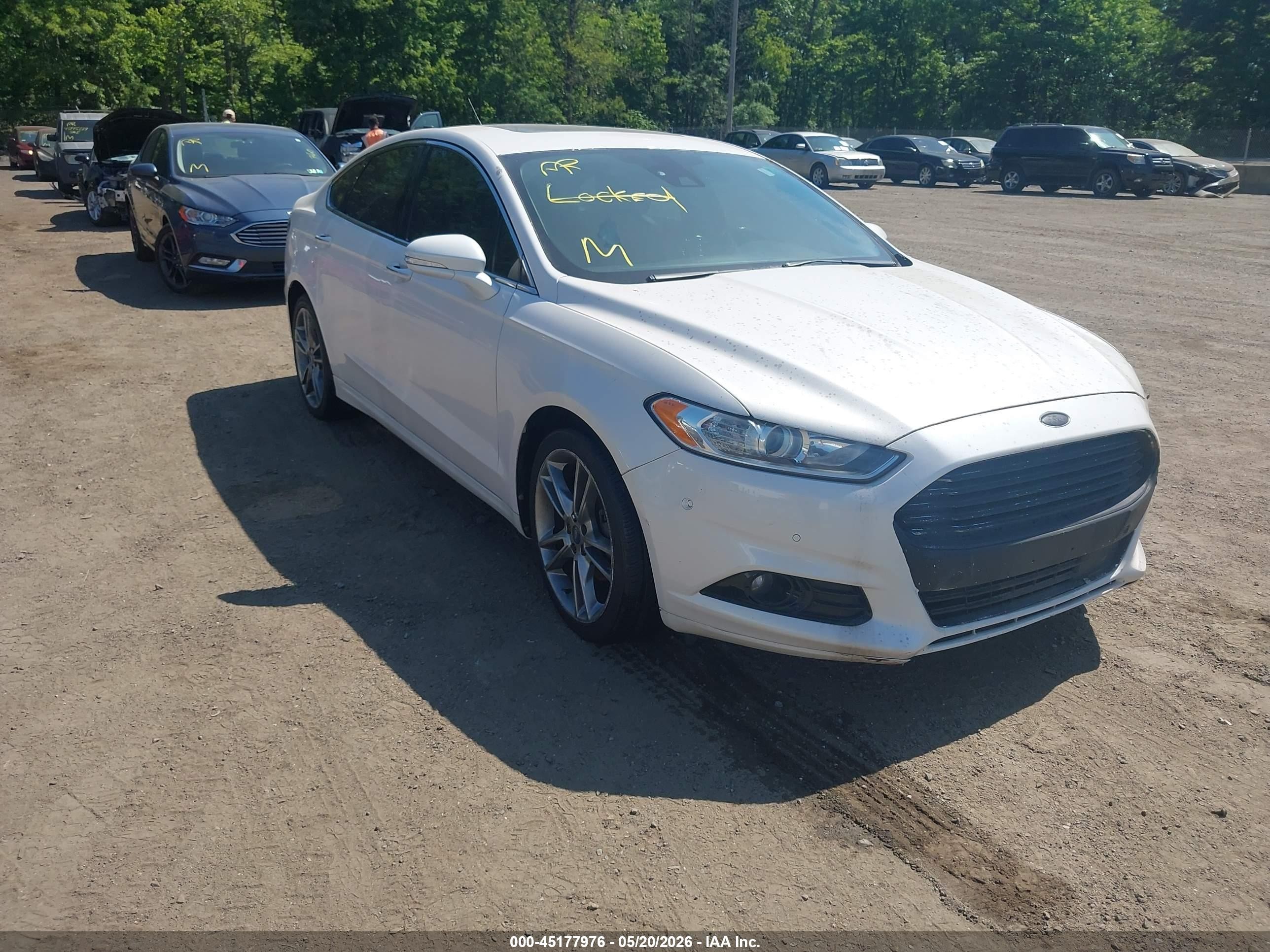 2013 Ford Fusion Titanium Белый vin: 3FA6P0D9XDR260173