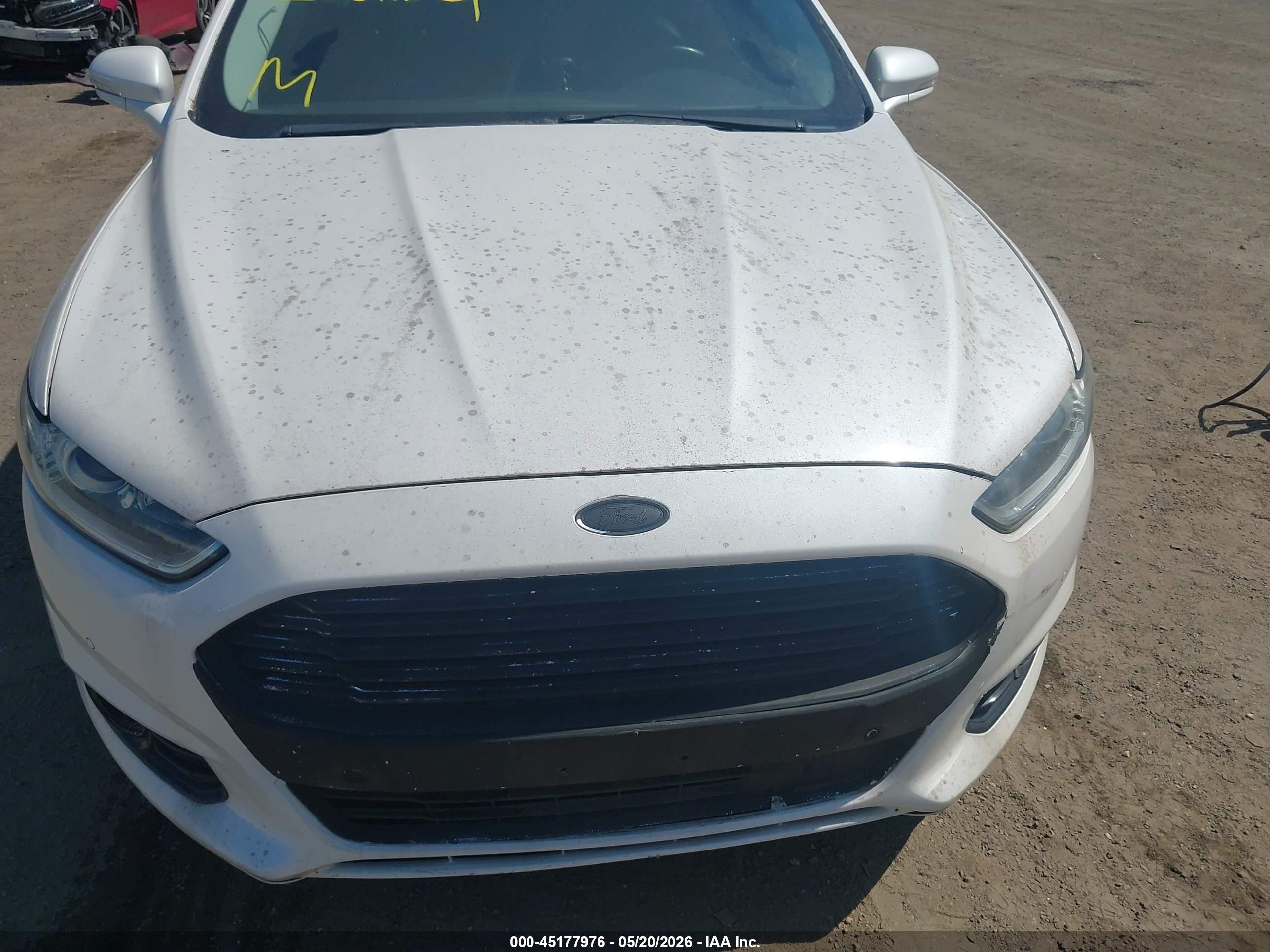 2013 Ford Fusion Titanium Белый vin: 3FA6P0D9XDR260173