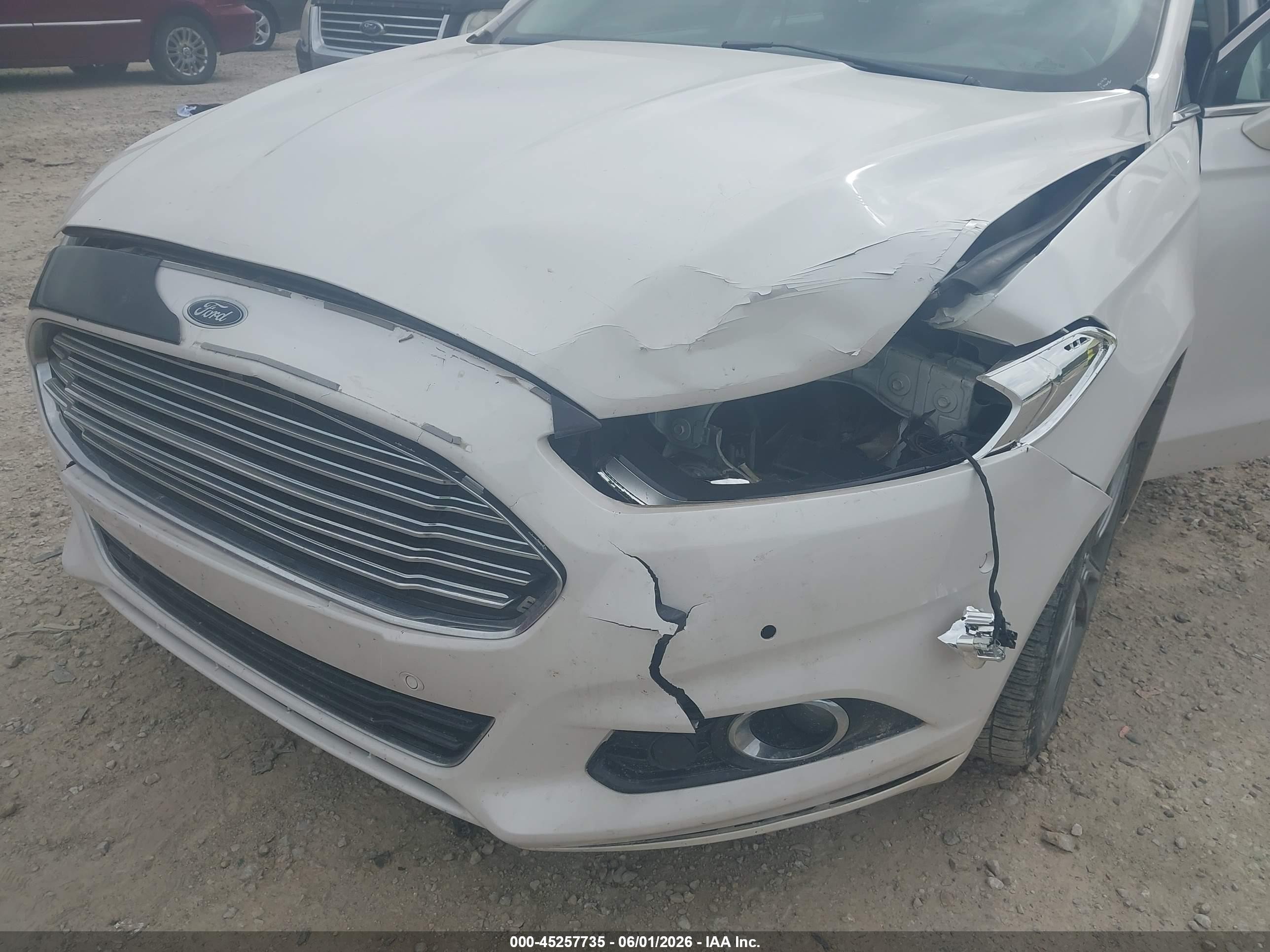 2014 Ford Fusion Titanium White vin: 3FA6P0D9XER263253