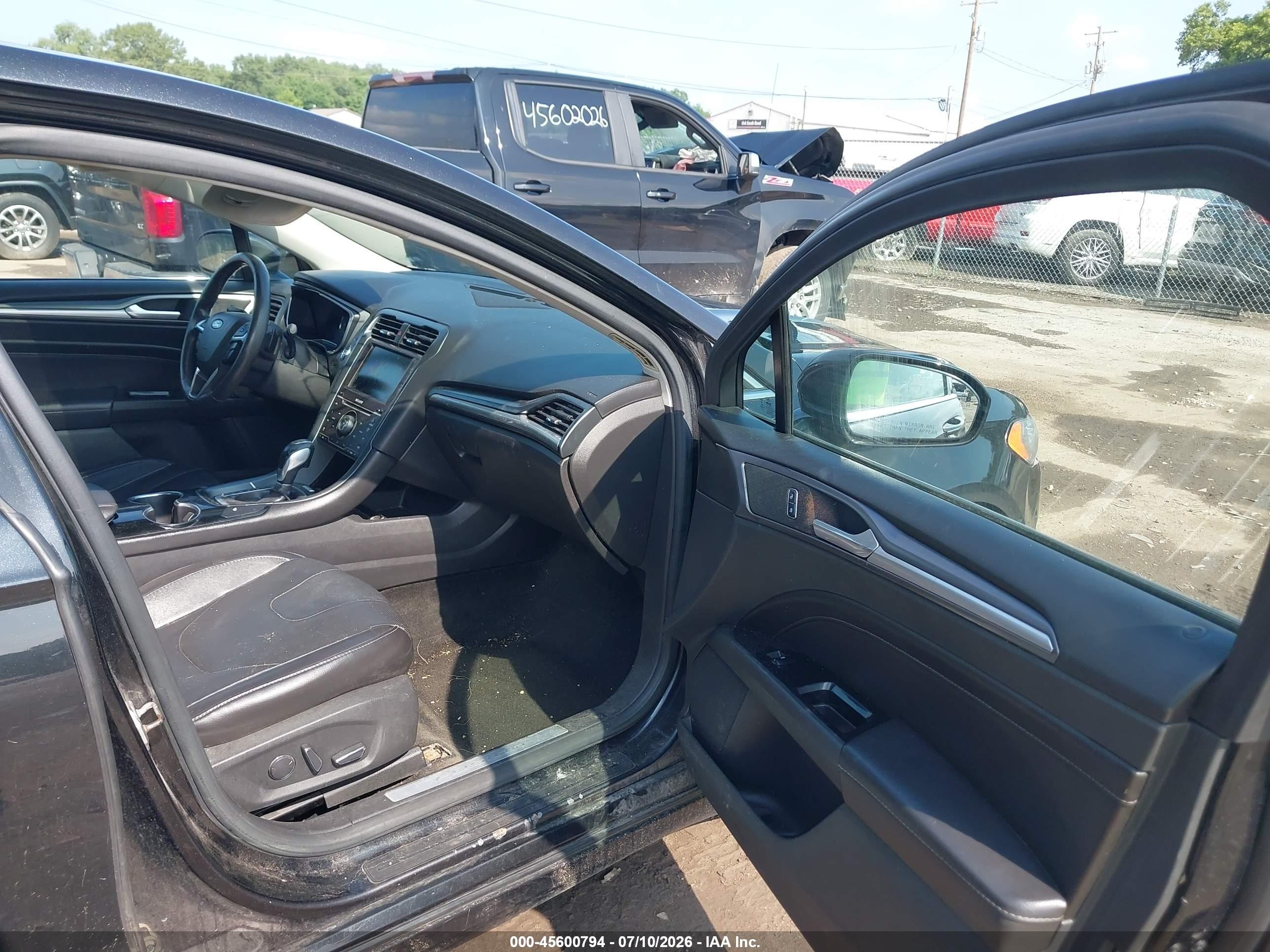 2015 Ford Fusion Titanium Black vin: 3FA6P0D9XFR240623