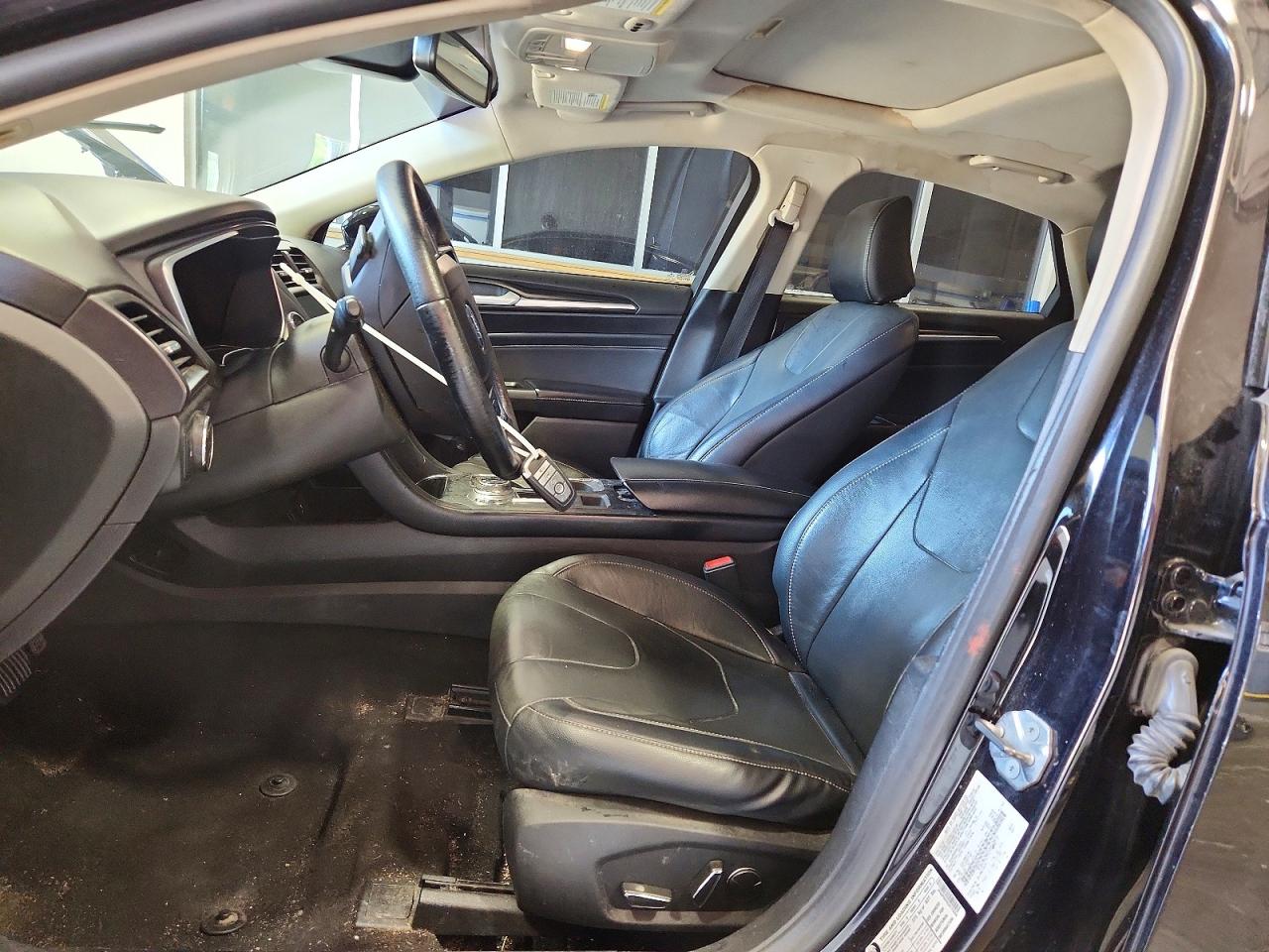 2020 Ford Fusion Titanium Black vin: 3FA6P0D9XLR175056