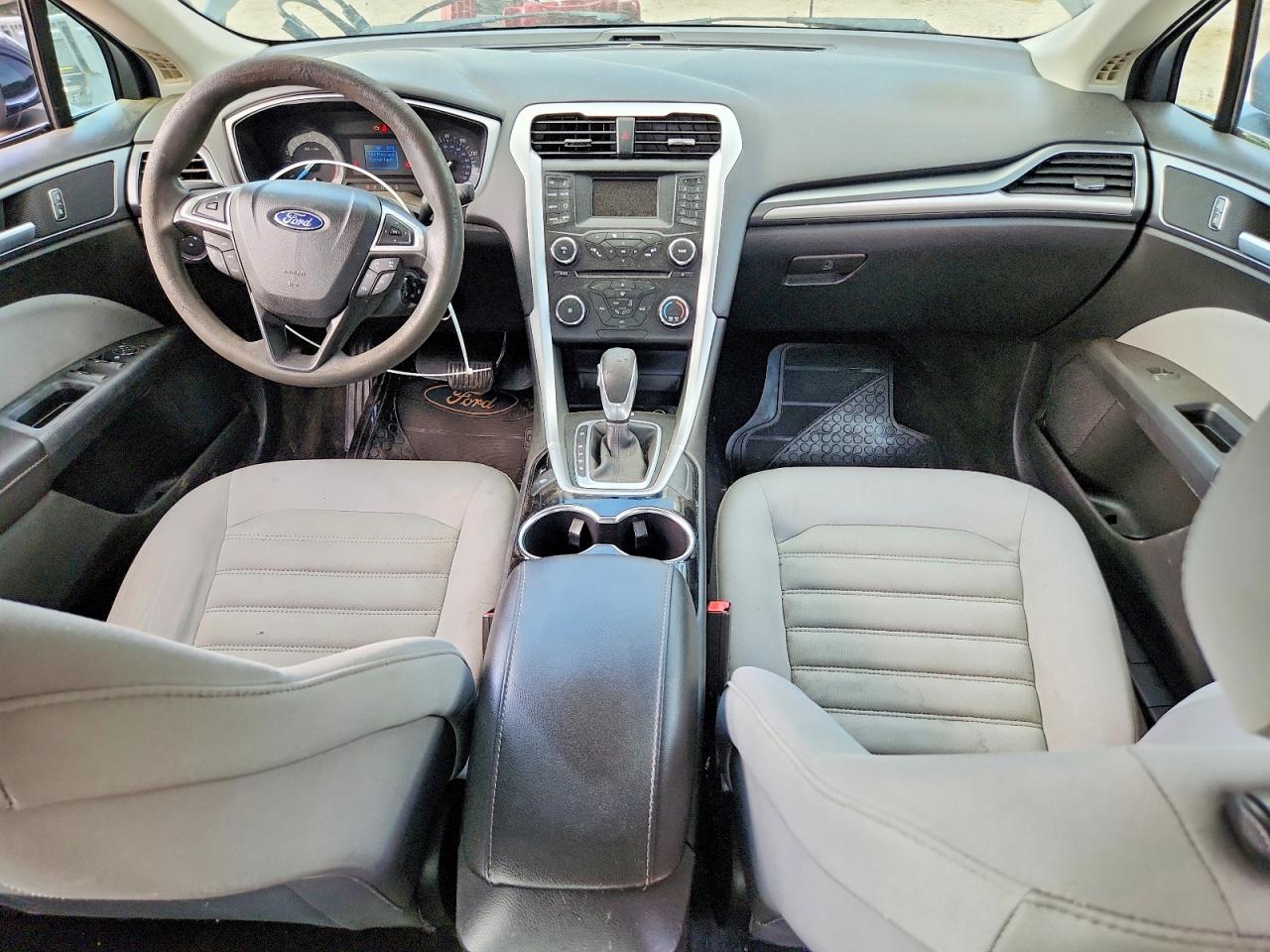 2014 Ford Fusion S Blue vin: 3FA6P0G70ER250151