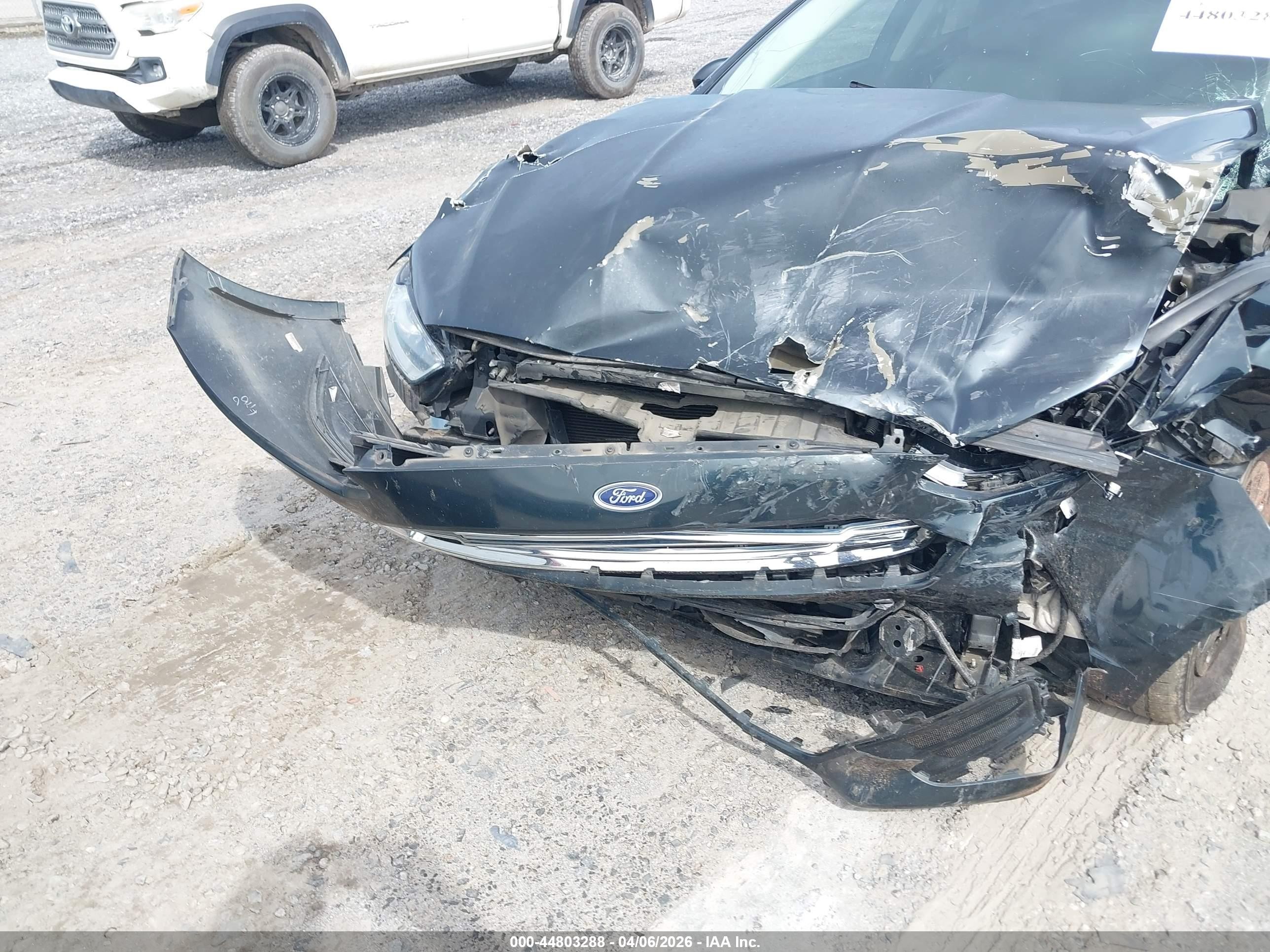 2014 Ford Fusion S Black vin: 3FA6P0G70ER251736
