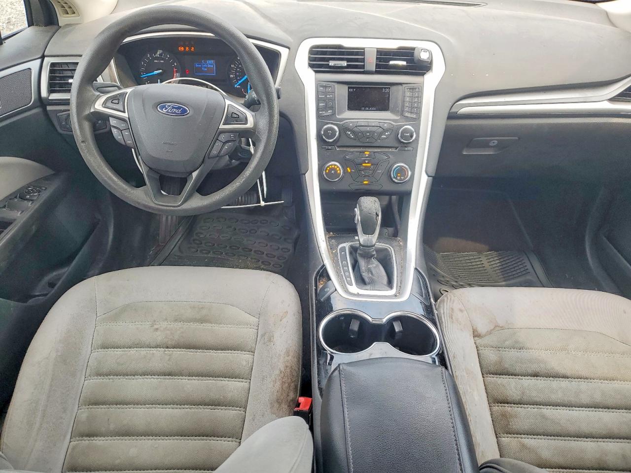 2014 Ford Fusion S Red vin: 3FA6P0G70ER377191