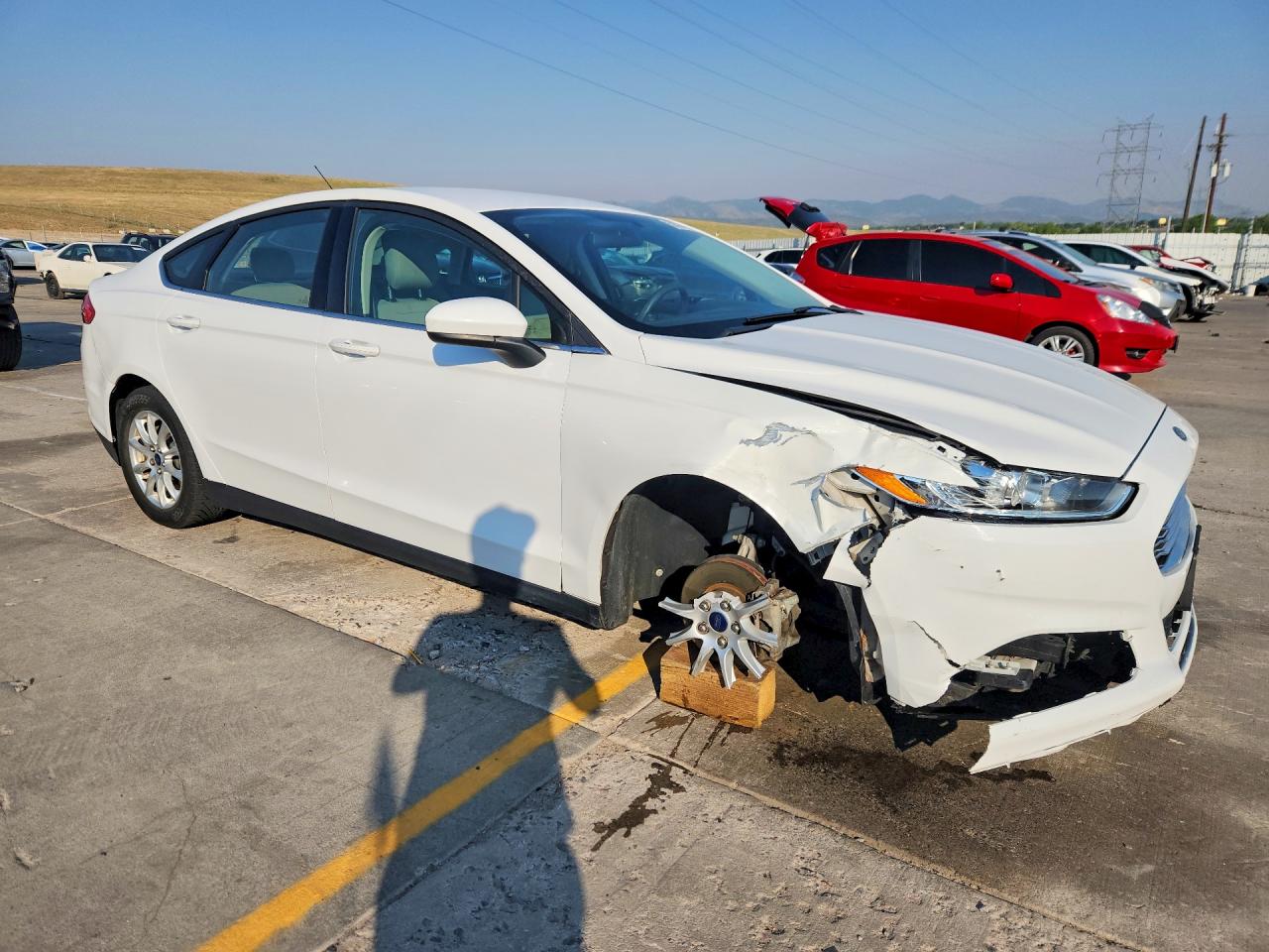 2015 Ford Fusion S White vin: 3FA6P0G70FR148558