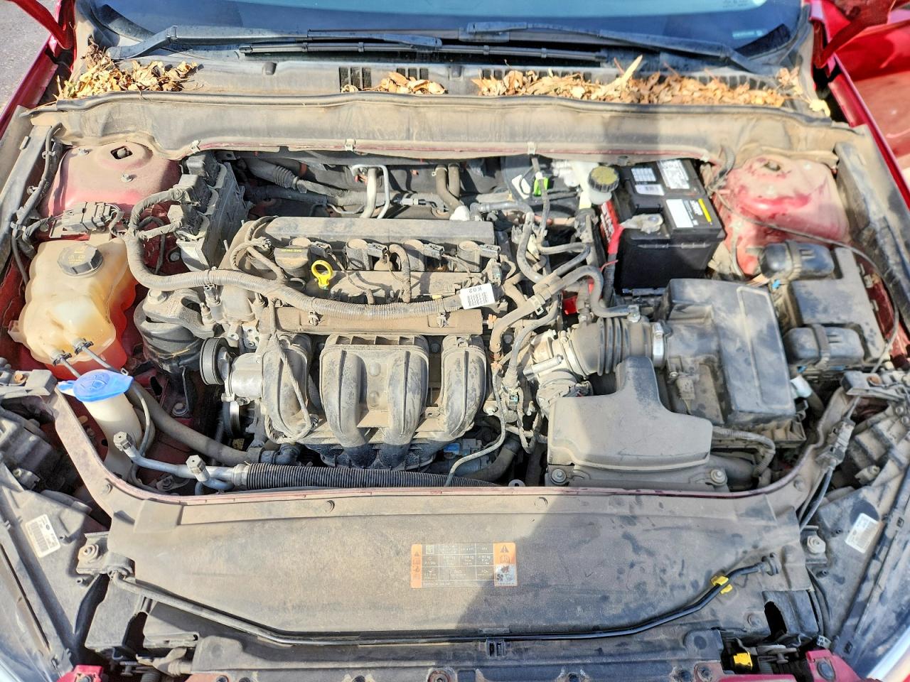 2015 Ford Fusion S Темно-бордовый vin: 3FA6P0G70FR149855