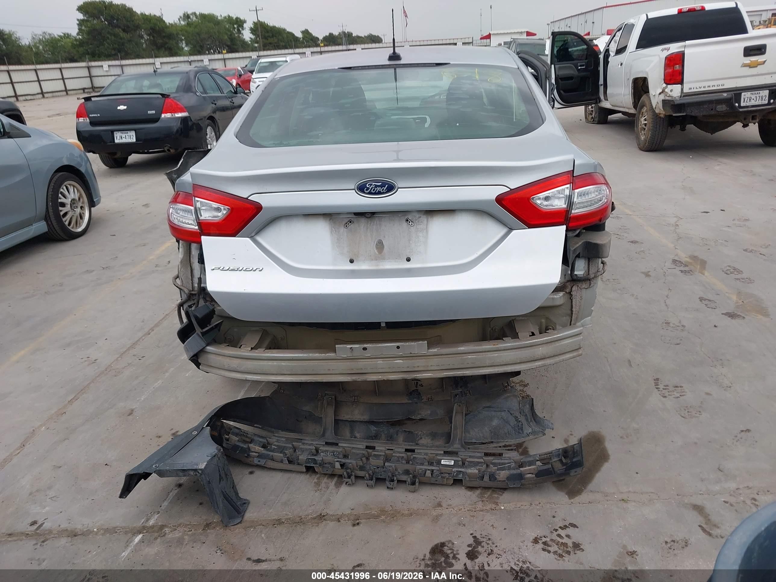2015 Ford Fusion S Silver vin: 3FA6P0G70FR263824