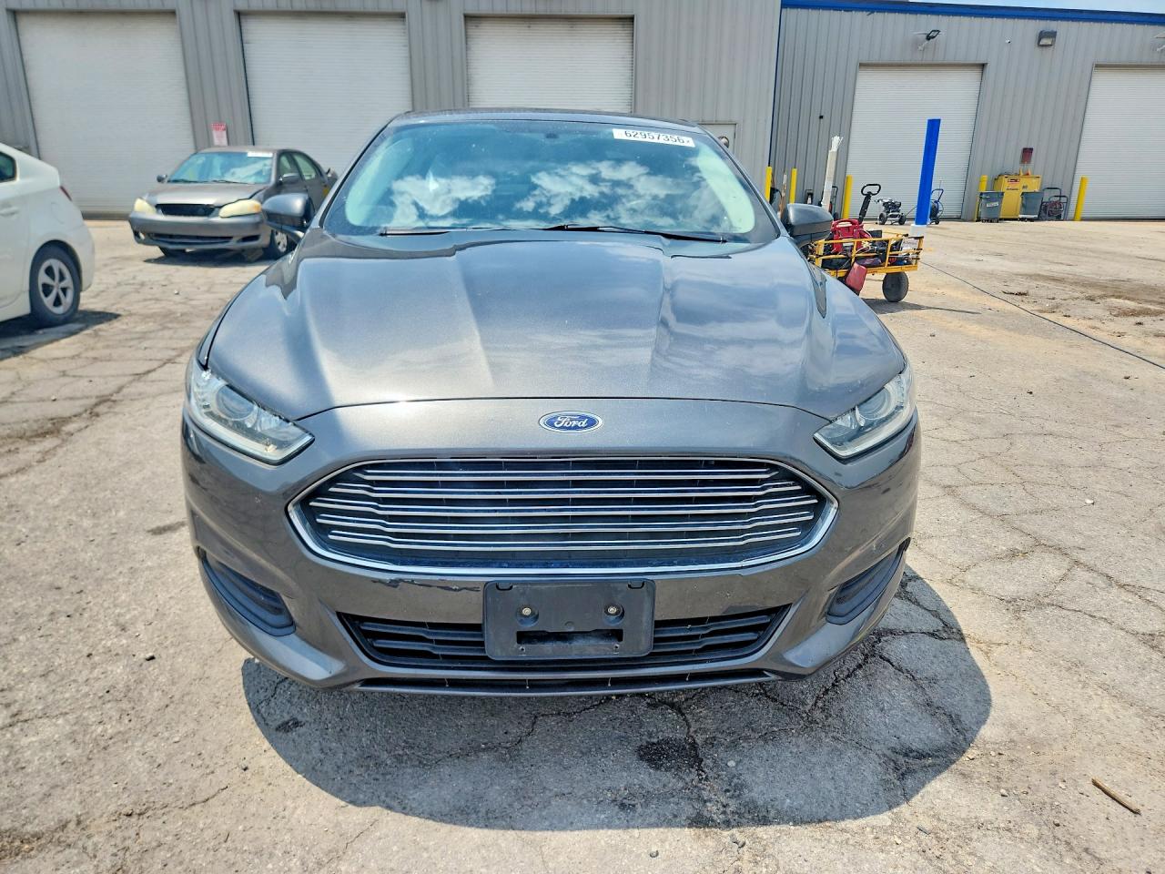2015 Ford Fusion S Gray vin: 3FA6P0G70FR279635