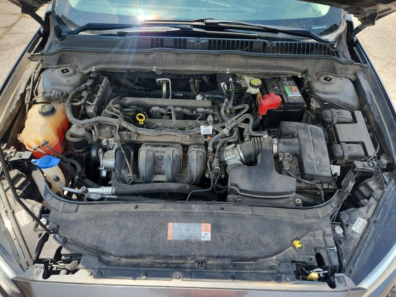 2015 Ford Fusion S Gray vin: 3FA6P0G70FR279635