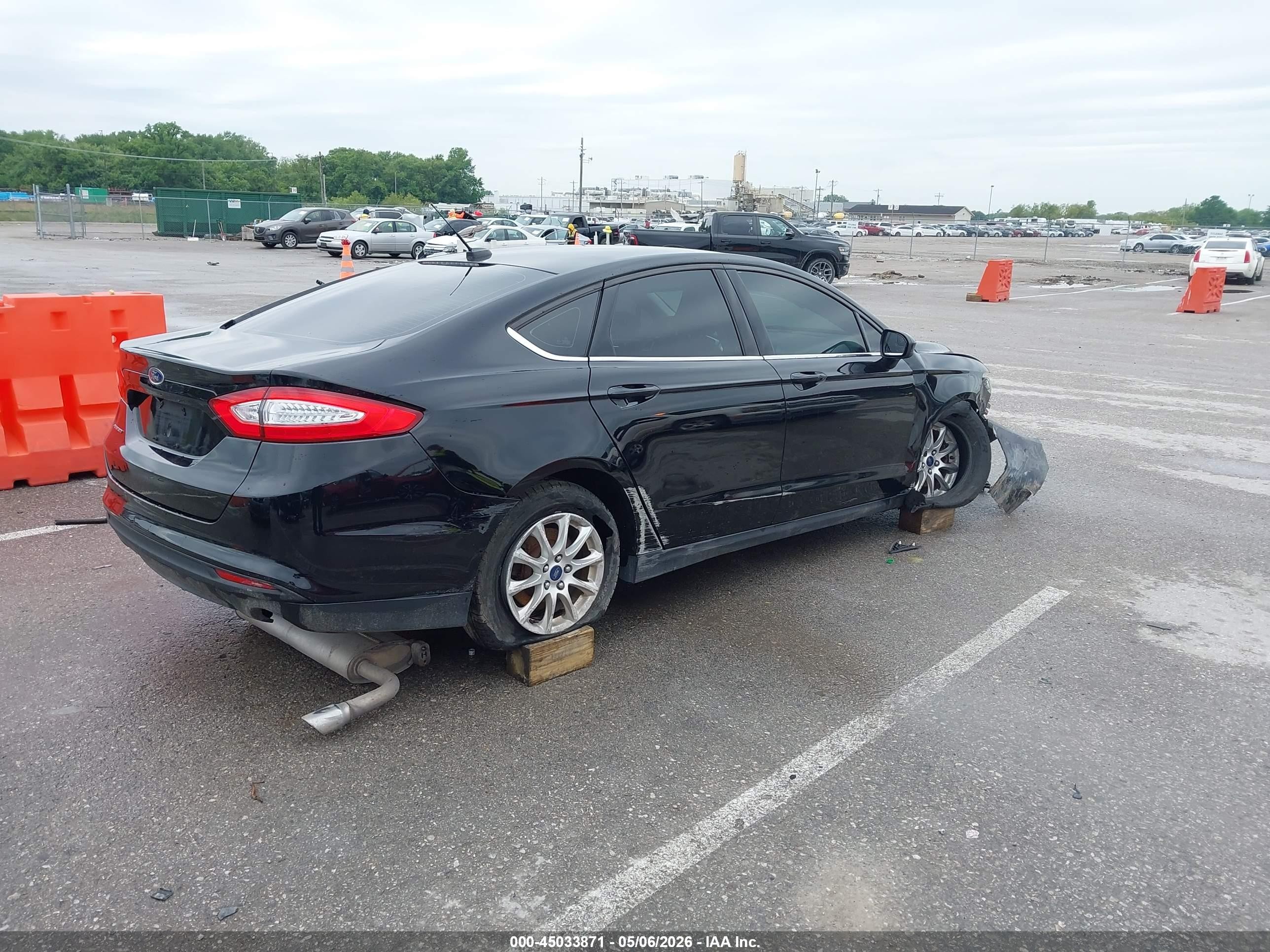 2016 Ford Fusion S Black vin: 3FA6P0G70GR105498