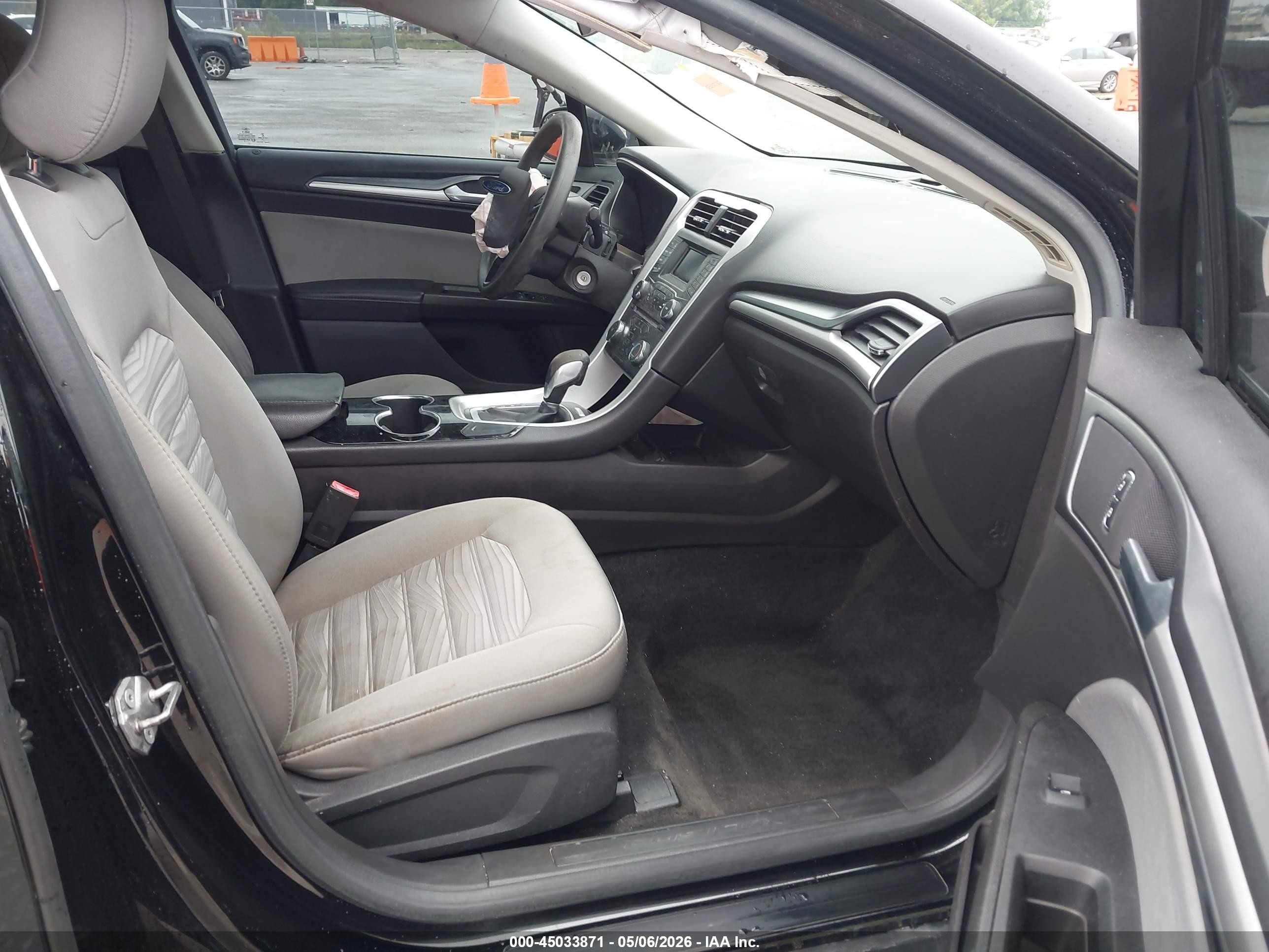 2016 Ford Fusion S Black vin: 3FA6P0G70GR105498