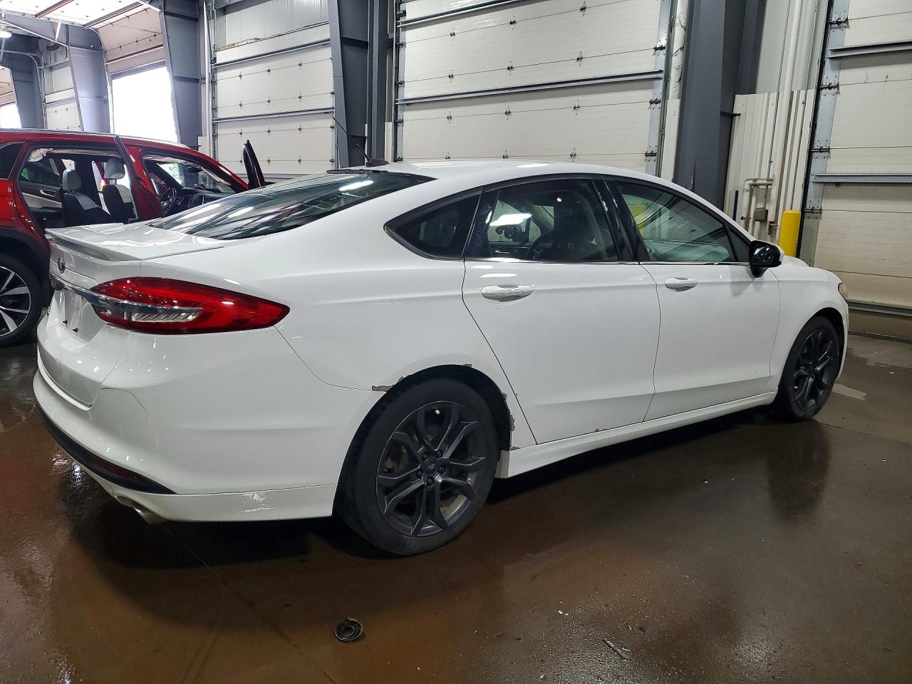 2018 Ford Fusion S White vin: 3FA6P0G70JR115181