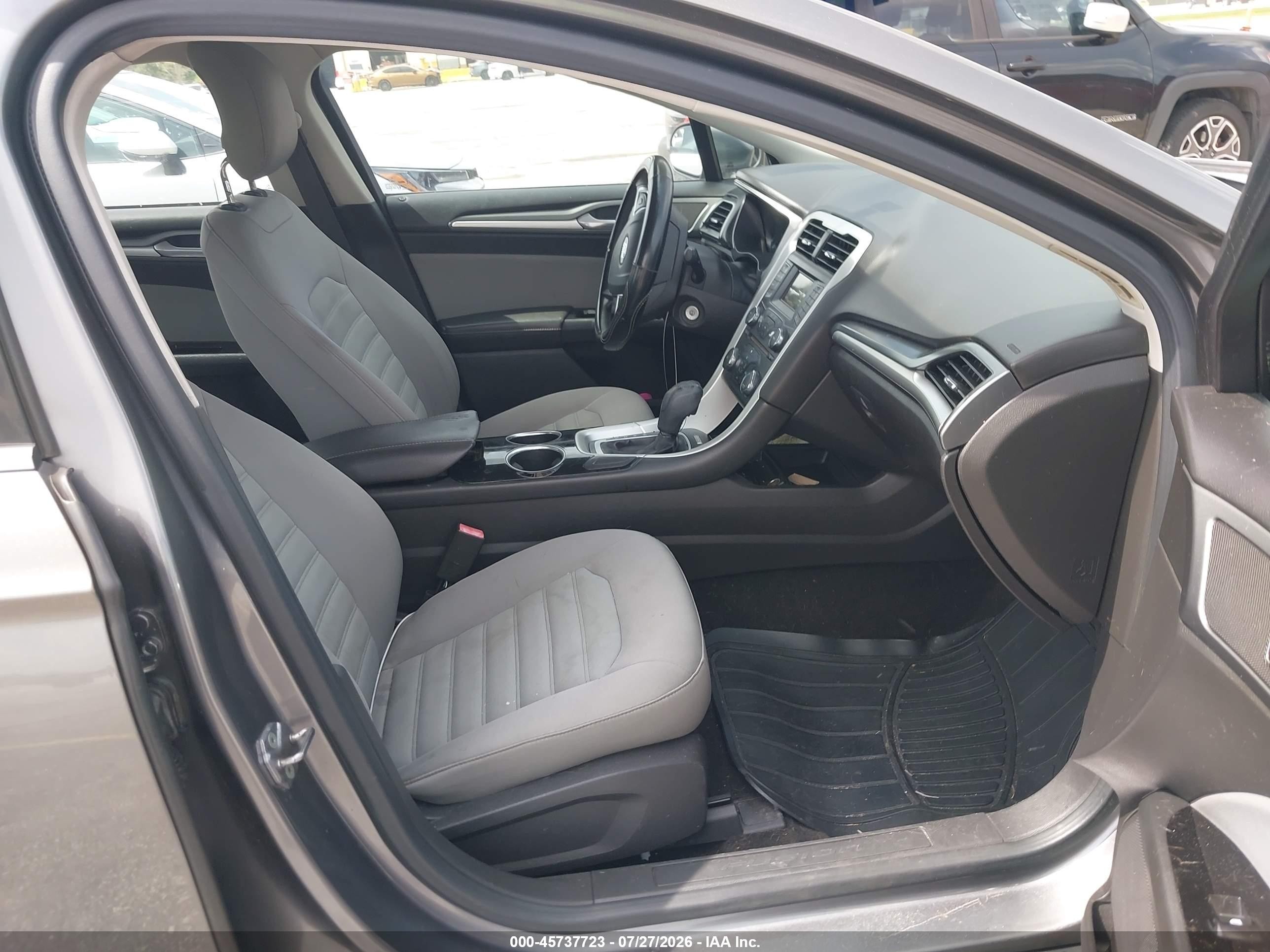 2013 Ford Fusion S Gray vin: 3FA6P0G71DR147206
