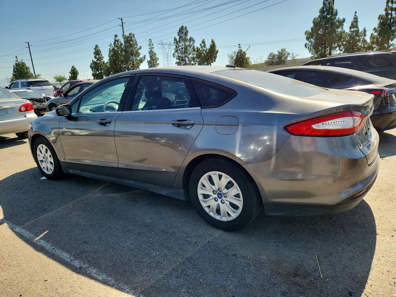 2013 Ford Fusion S Gray vin: 3FA6P0G71DR267703
