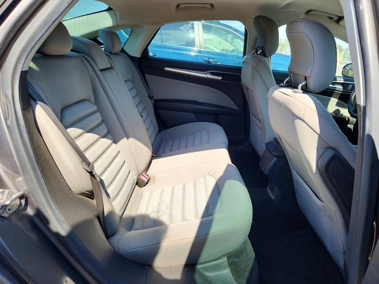 2013 Ford Fusion S Gray vin: 3FA6P0G71DR267703