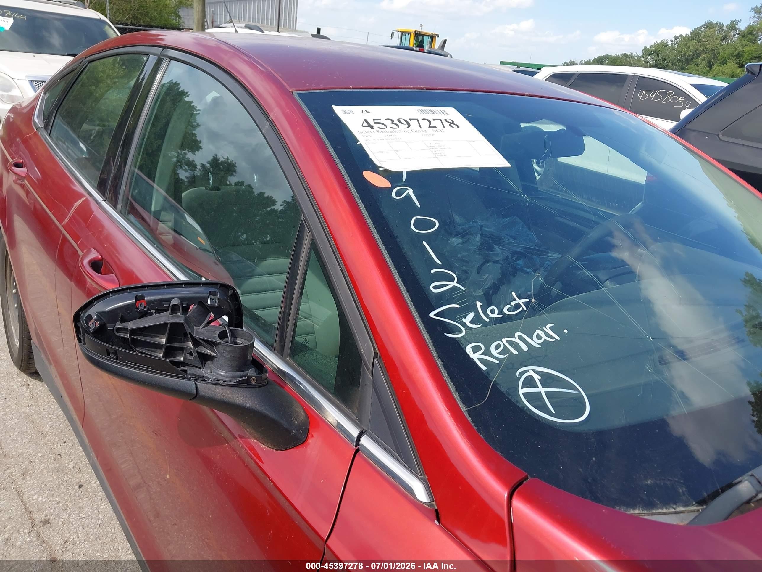 2013 Ford Fusion S Red vin: 3FA6P0G71DR279012