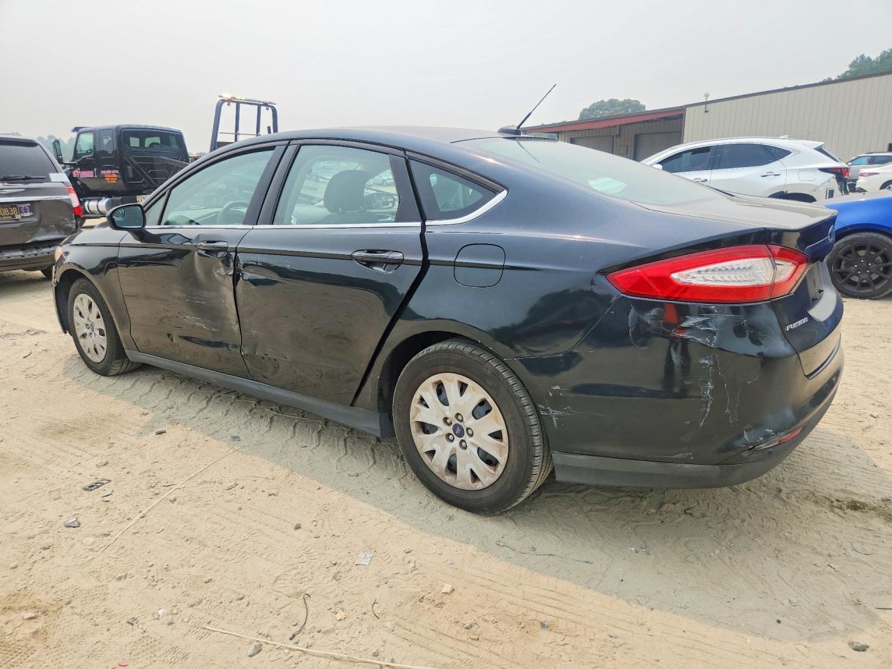 2014 Ford Fusion S Black vin: 3FA6P0G71ER252622