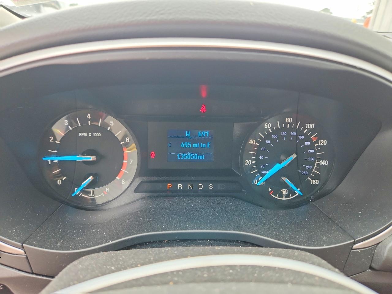 2014 Ford Fusion S Белый vin: 3FA6P0G71ER355183