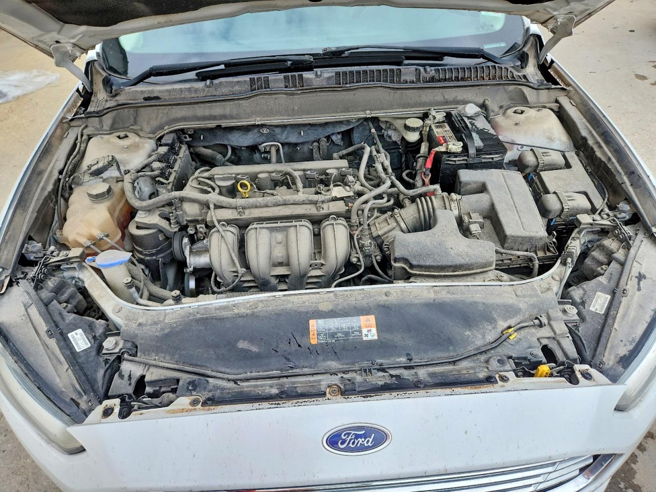 2014 Ford Fusion S Белый vin: 3FA6P0G71ER355183