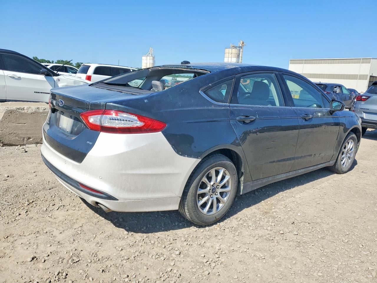2015 Ford Fusion S Gray vin: 3FA6P0G71FR185098