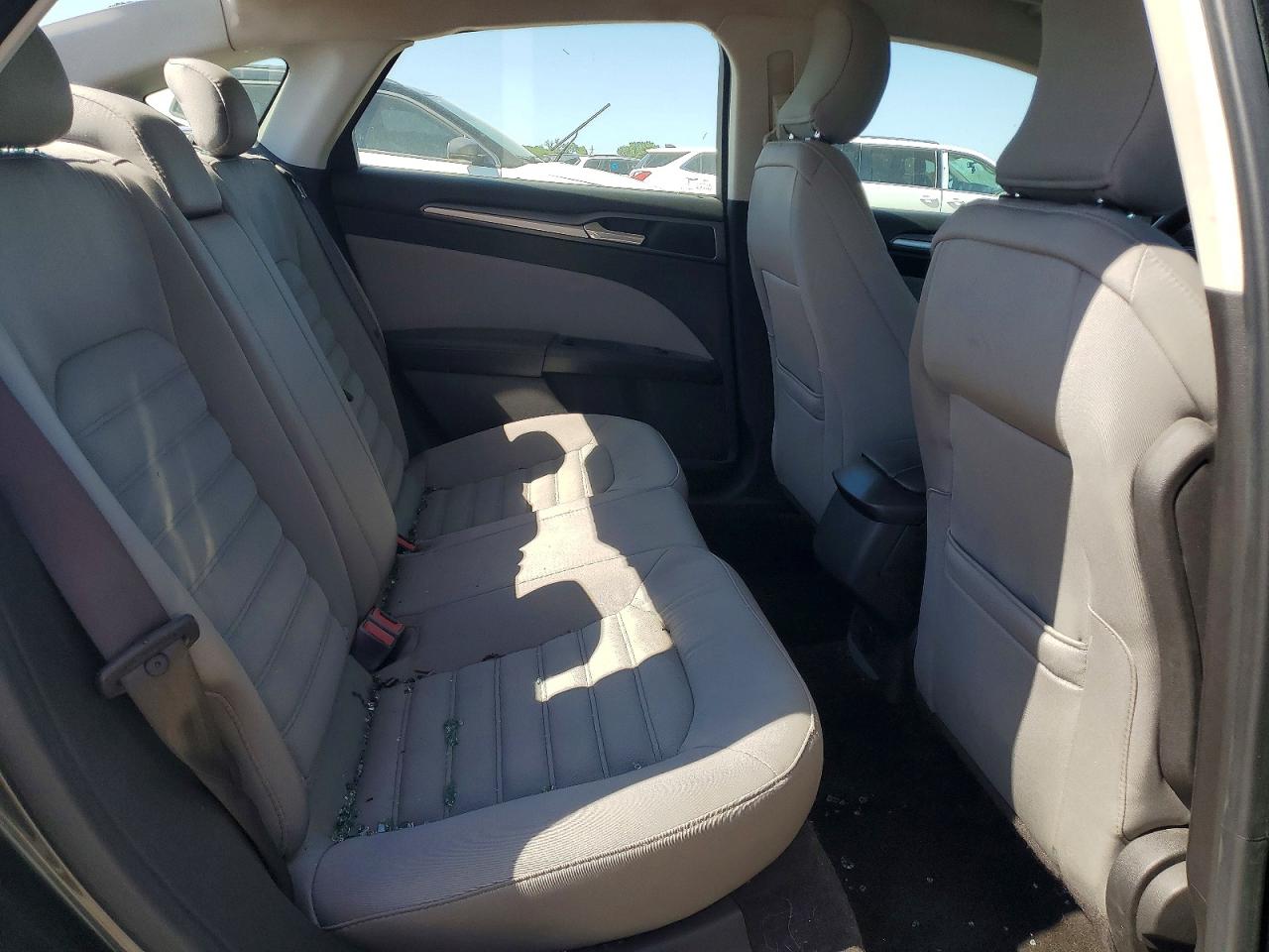 2015 Ford Fusion S Gray vin: 3FA6P0G71FR185098