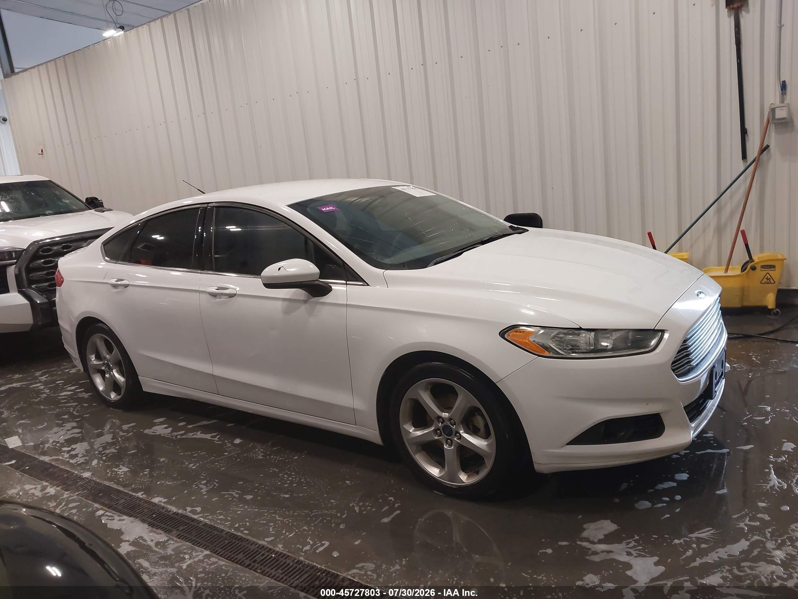 2016 Ford Fusion S White vin: 3FA6P0G71GR328309