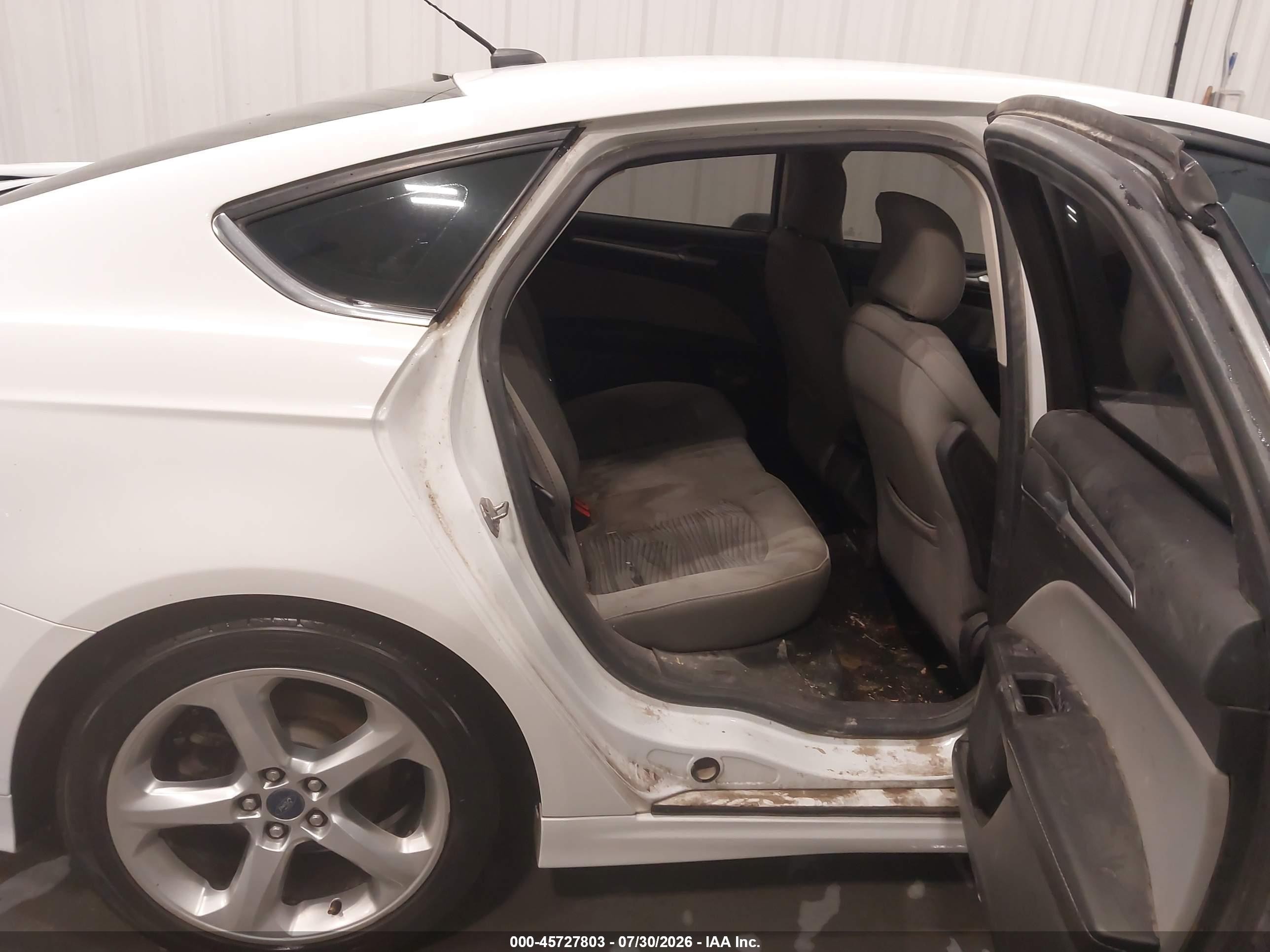 2016 Ford Fusion S White vin: 3FA6P0G71GR328309