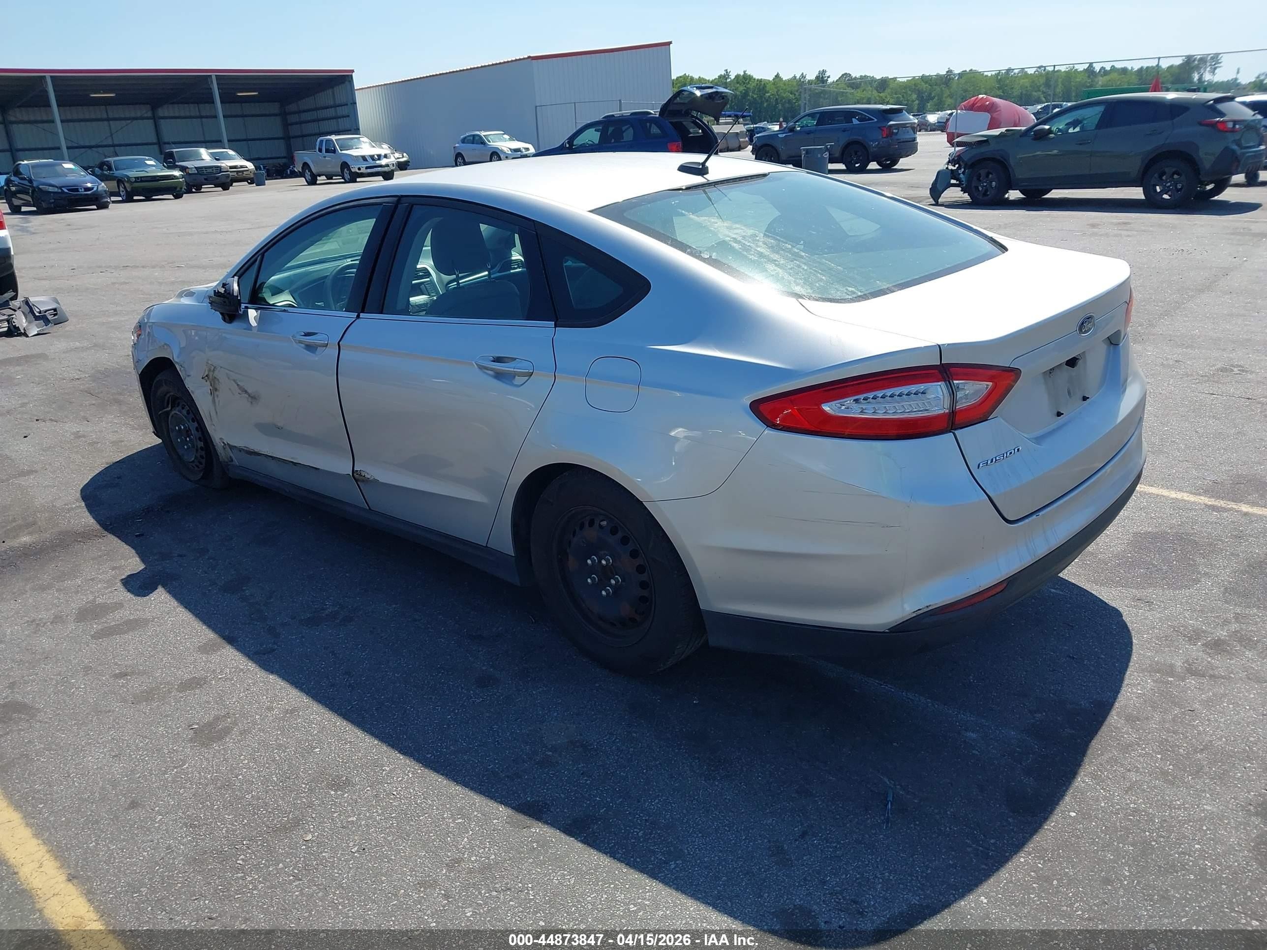 2013 Ford Fusion S Silver vin: 3FA6P0G72DR158554