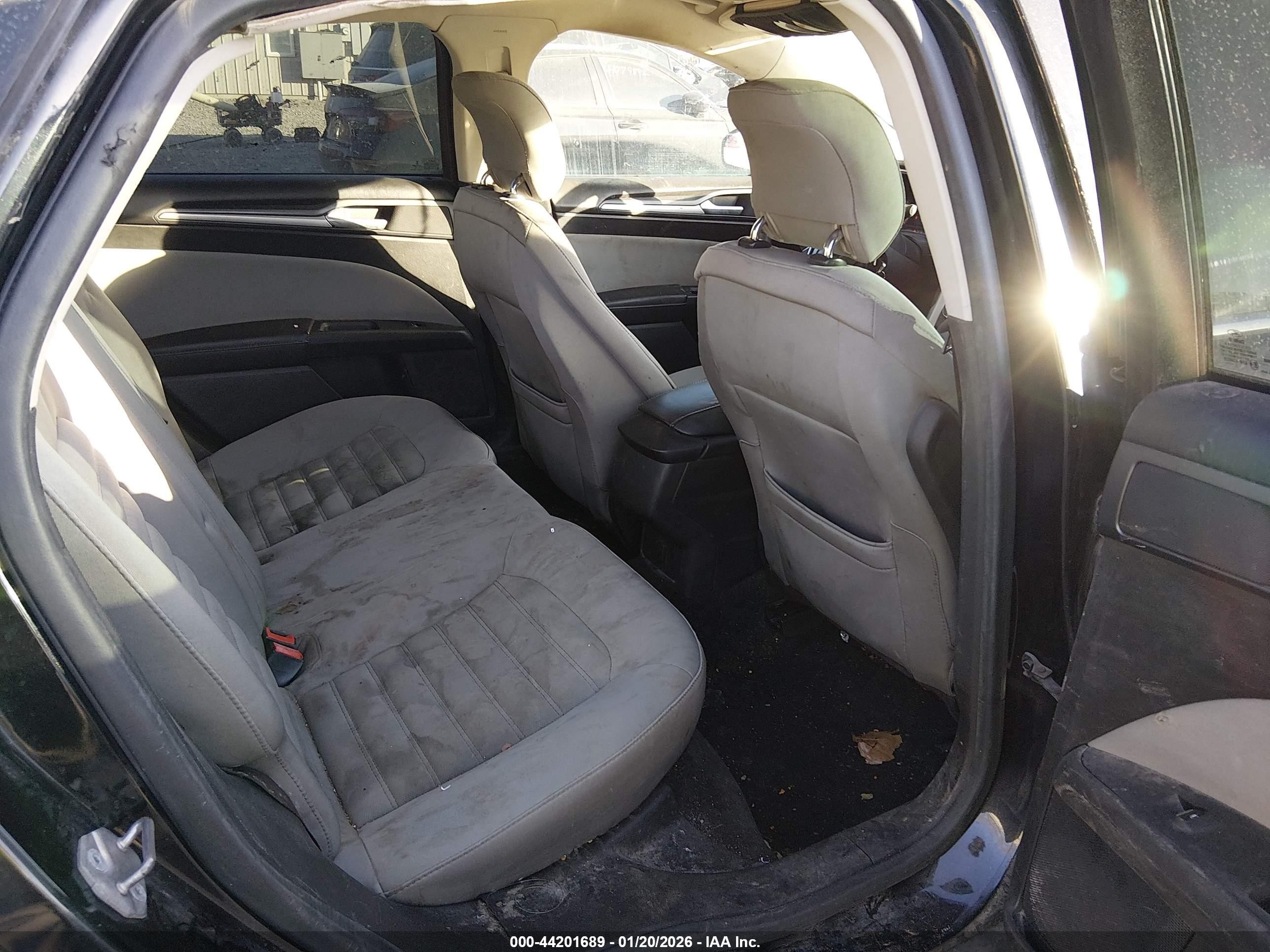 2014 Ford Fusion S Black vin: 3FA6P0G72ER114104