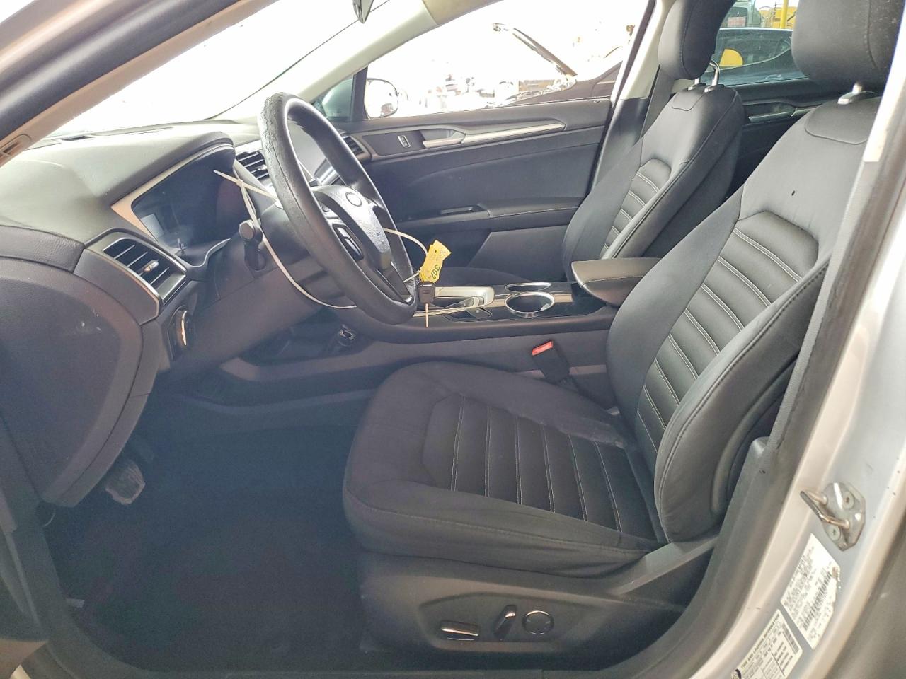 2015 Ford Fusion S Silver vin: 3FA6P0G72FR119787