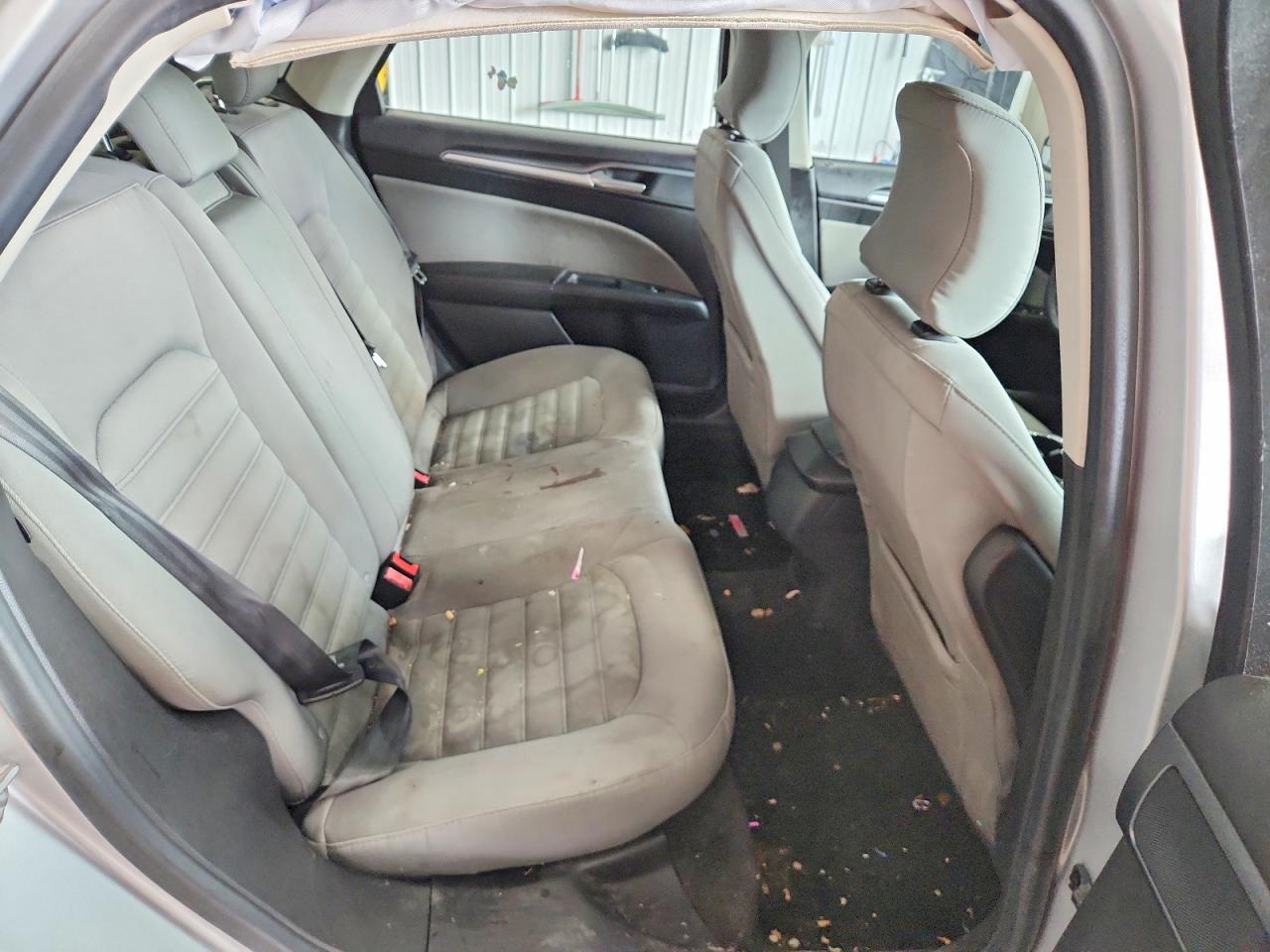 2015 Ford Fusion S Silver vin: 3FA6P0G72FR224748