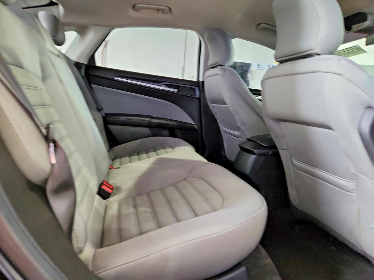 2015 Ford Fusion S Black vin: 3FA6P0G72FR303031