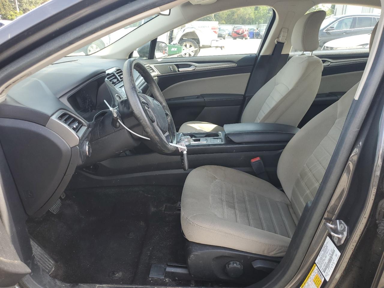 2019 Ford Fusion S Gray vin: 3FA6P0G72KR280585