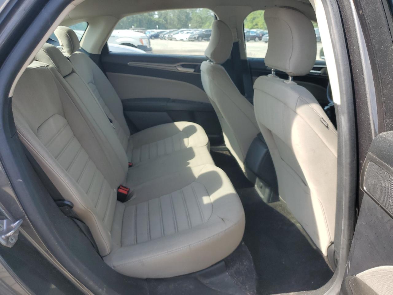 2019 Ford Fusion S Gray vin: 3FA6P0G72KR280585