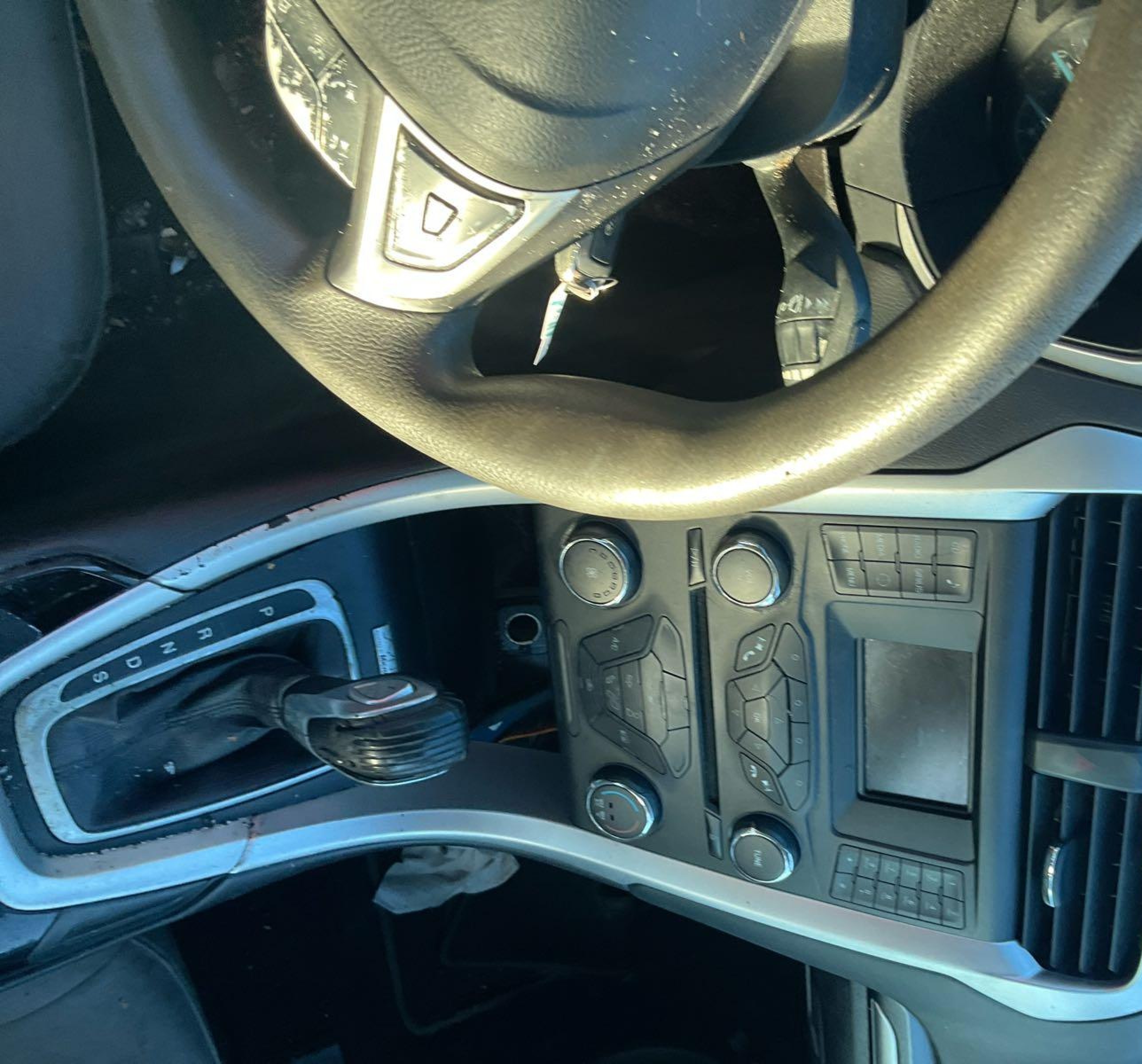 2013 Ford Fusion S vin: 3FA6P0G73DR187903