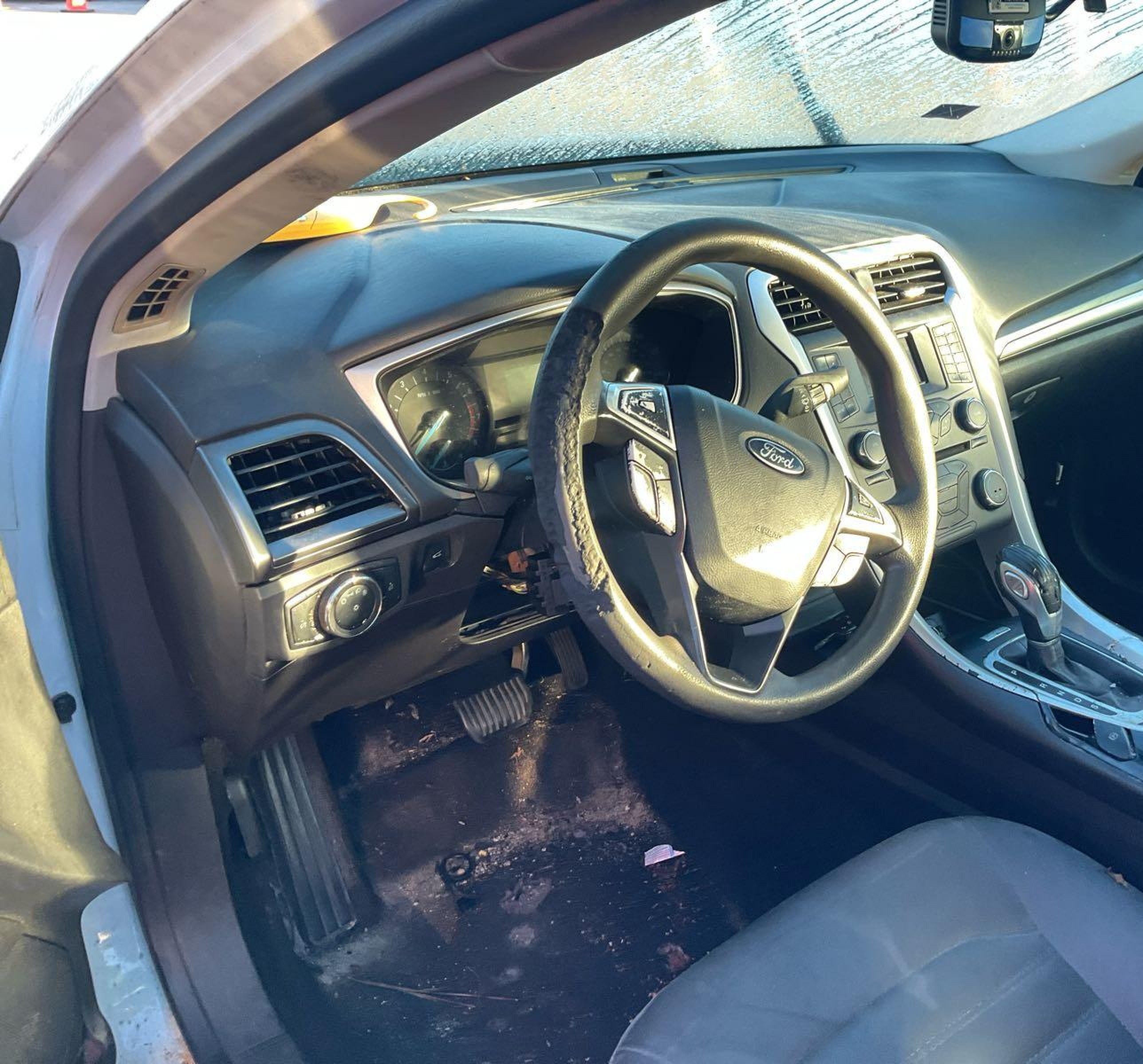 2013 Ford Fusion S vin: 3FA6P0G73DR187903