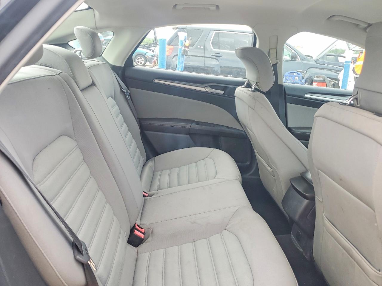 2013 Ford Fusion S Black vin: 3FA6P0G73DR192034