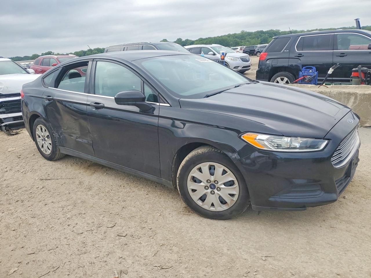 2013 Ford Fusion S Black vin: 3FA6P0G73DR192034