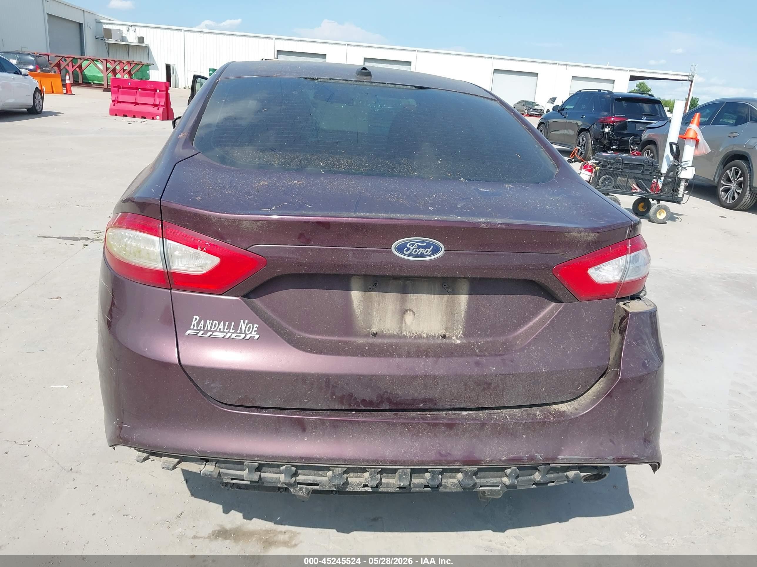 2013 Ford Fusion S Burgundy vin: 3FA6P0G73DR208507
