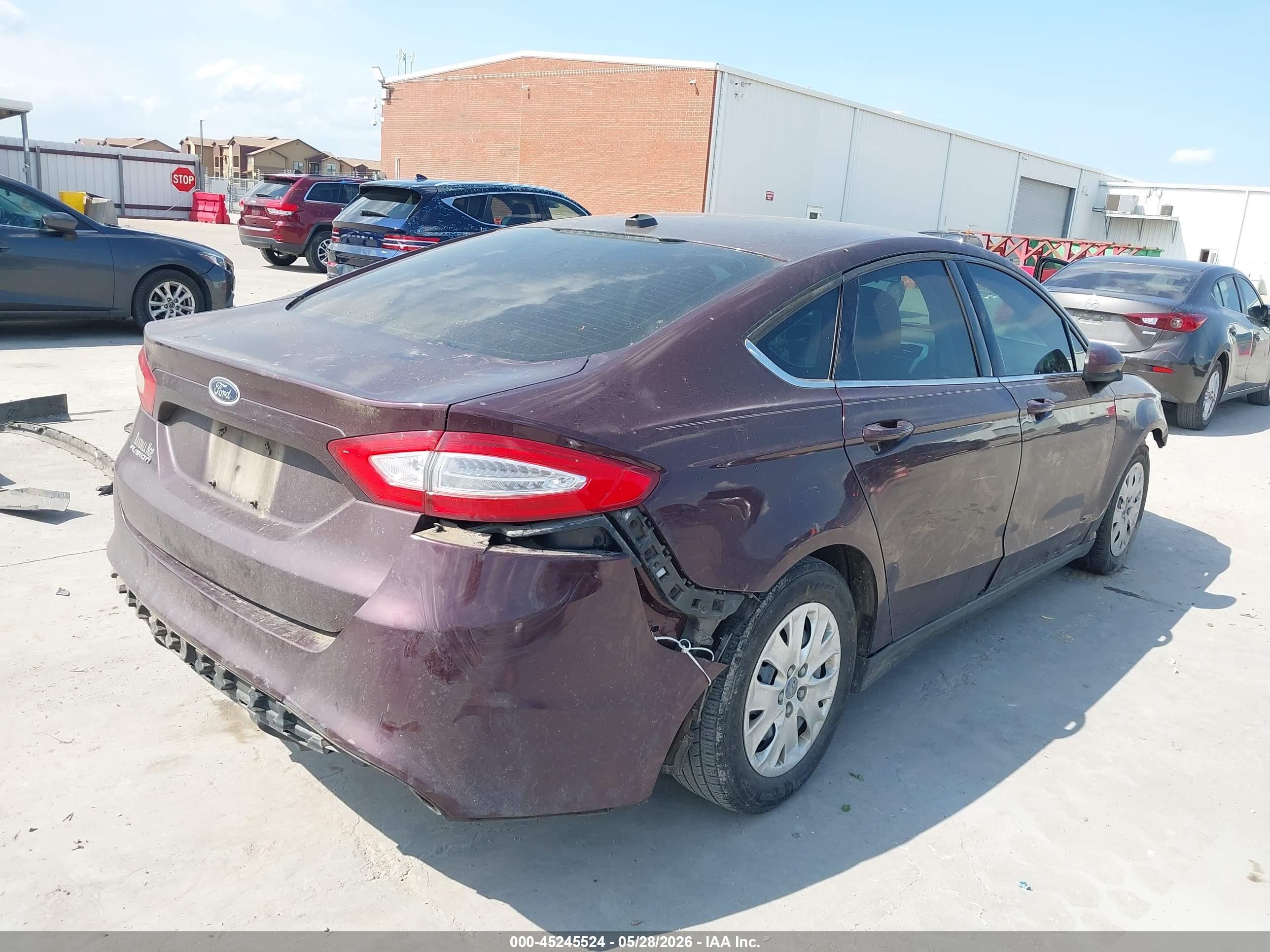 2013 Ford Fusion S Burgundy vin: 3FA6P0G73DR208507