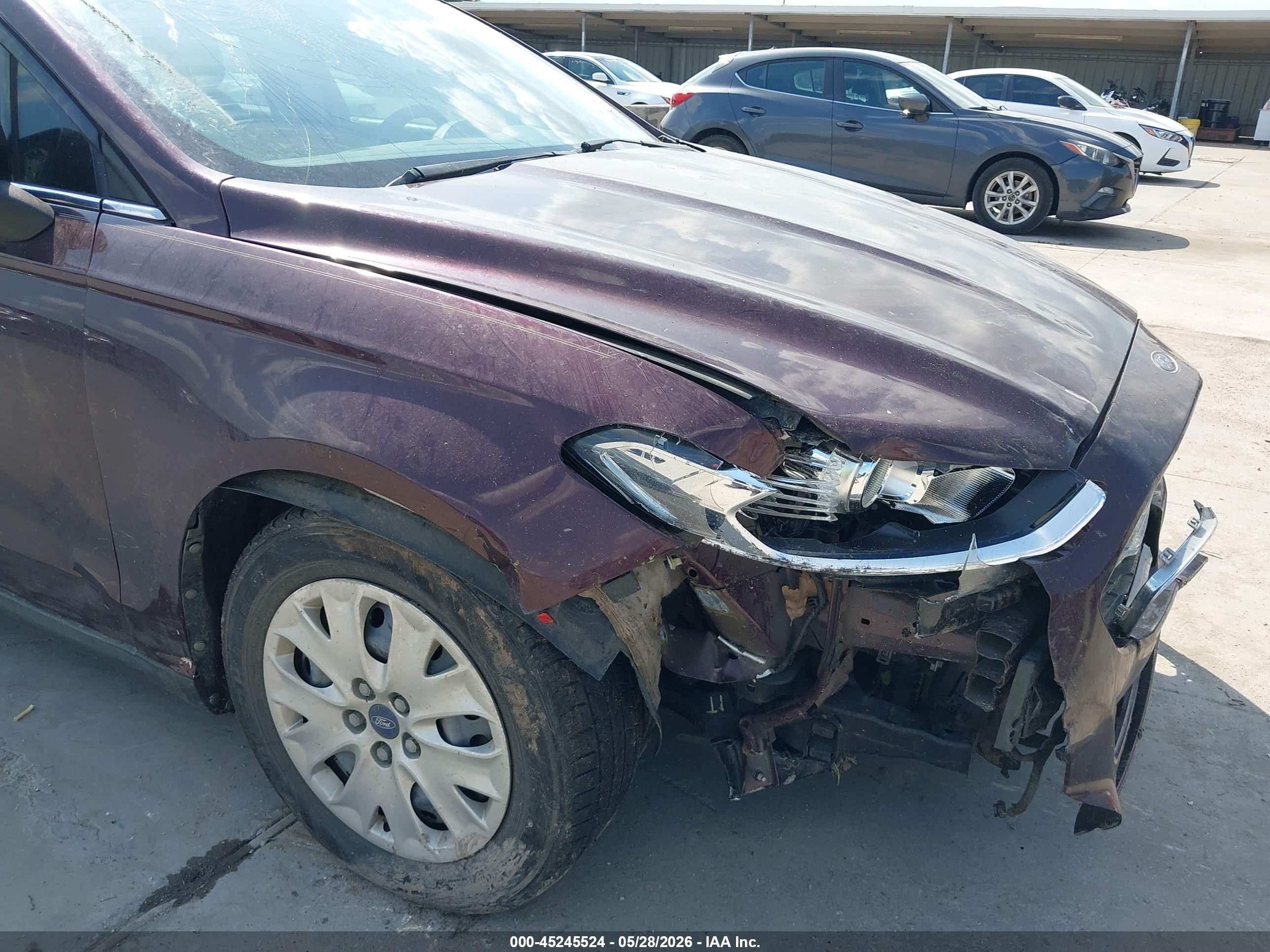 2013 Ford Fusion S Burgundy vin: 3FA6P0G73DR208507