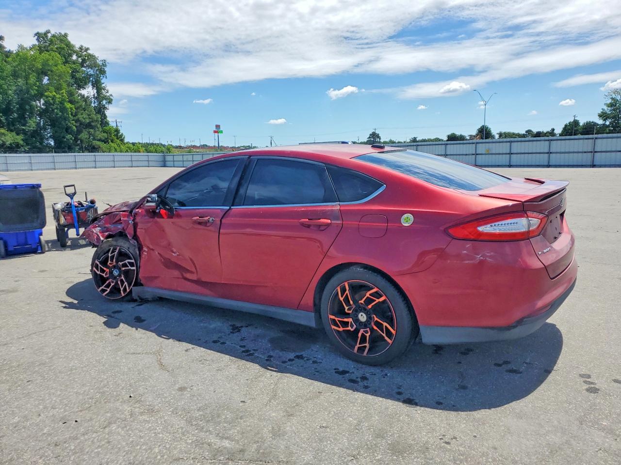 2014 Ford Fusion S Red vin: 3FA6P0G73ER107193