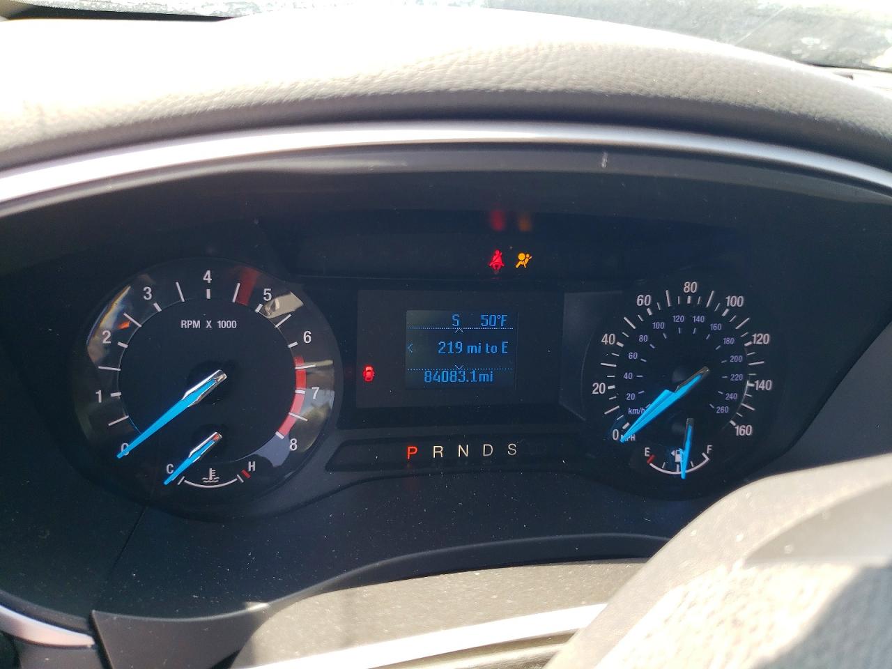 2014 Ford Fusion S Белый vin: 3FA6P0G73ER259698